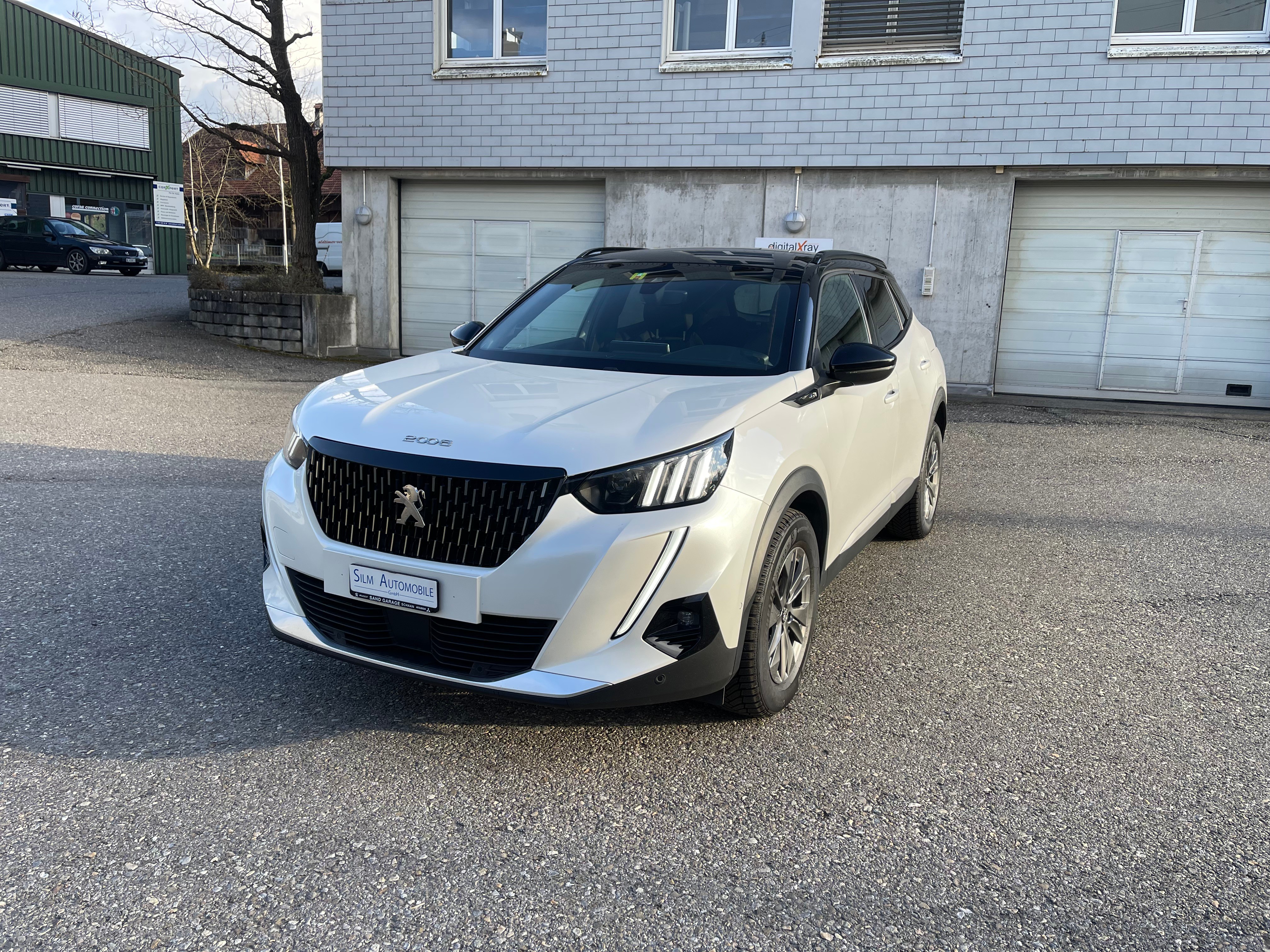 PEUGEOT 2008 1.5 BlueHDi GT EAT8