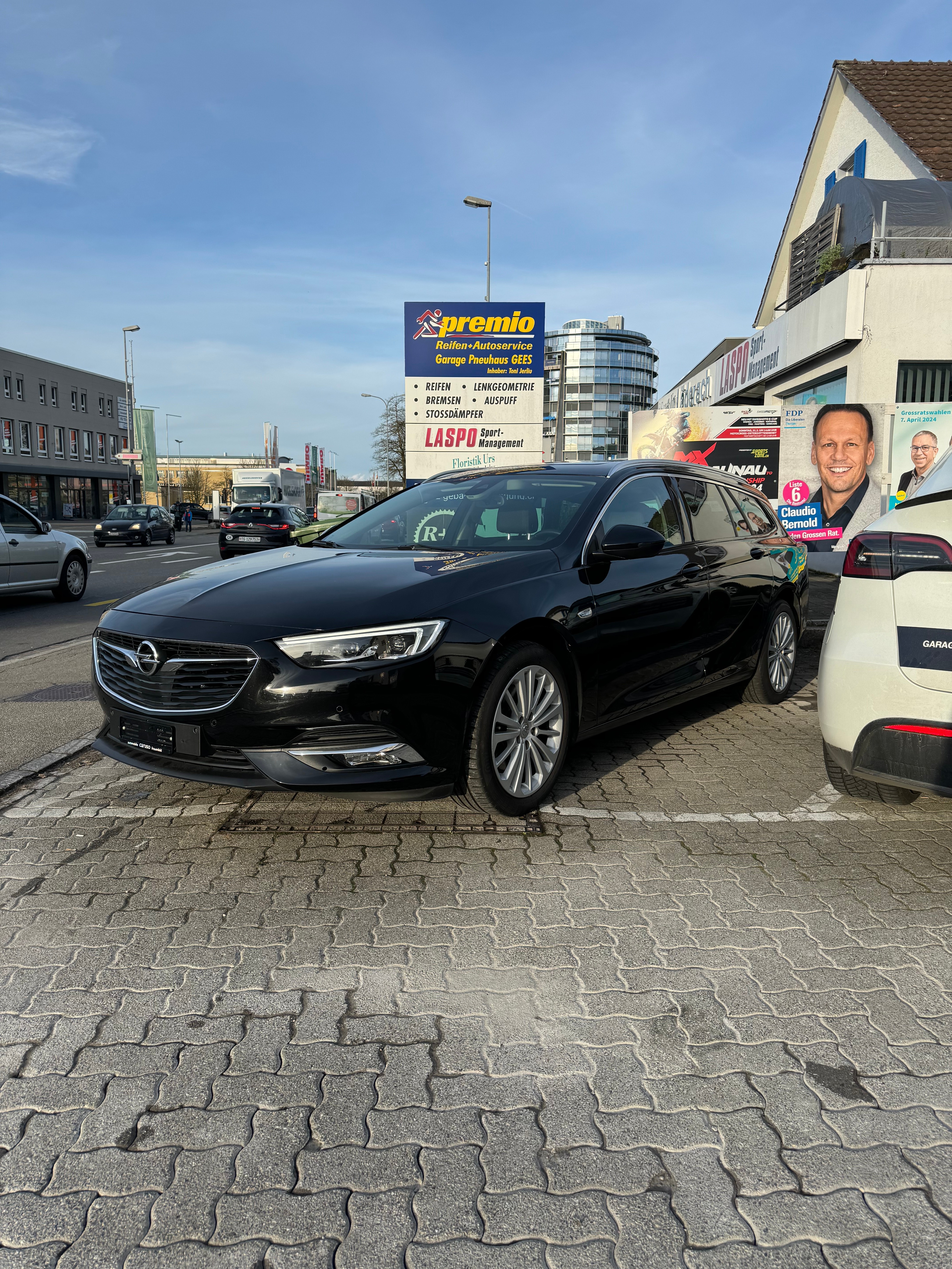 OPEL Insignia 2.0 BiDTI Sports Tourer Excellence 4WD A.