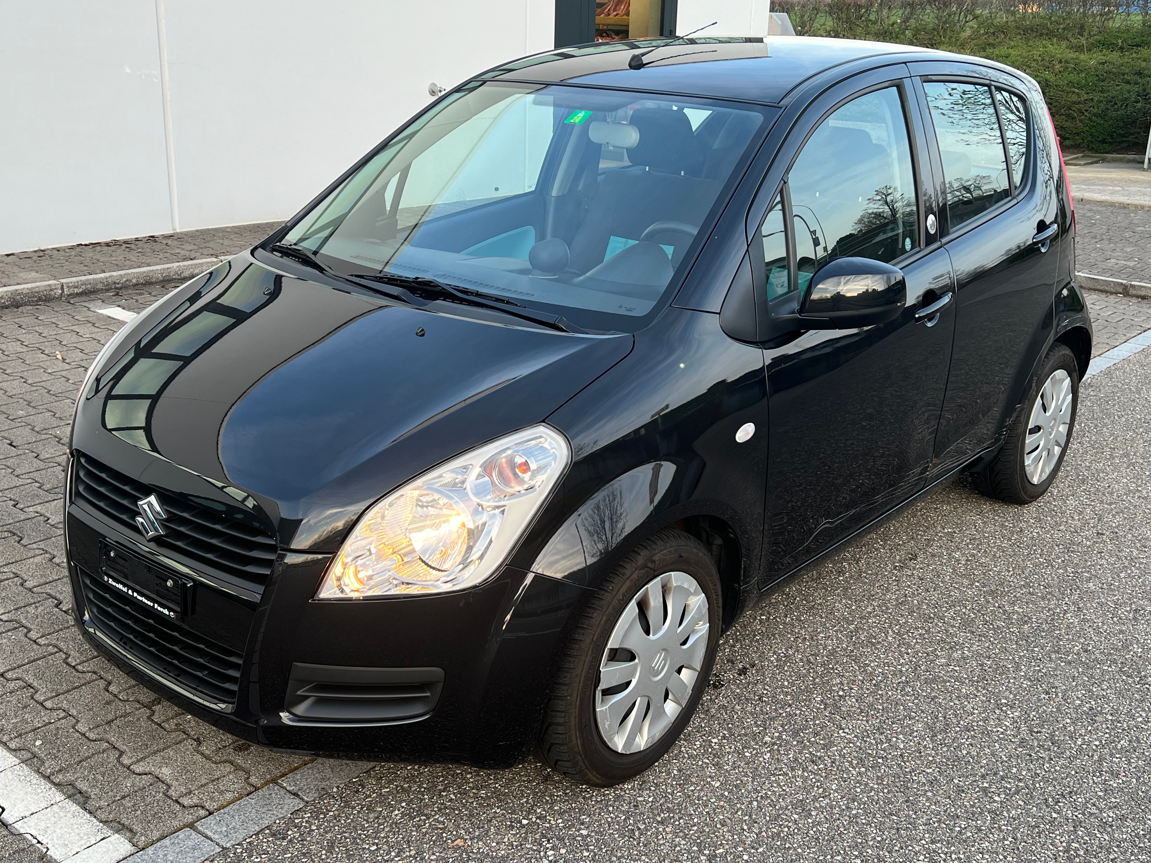 SUZUKI Splash 1.2i 16V GL Barry Automatic