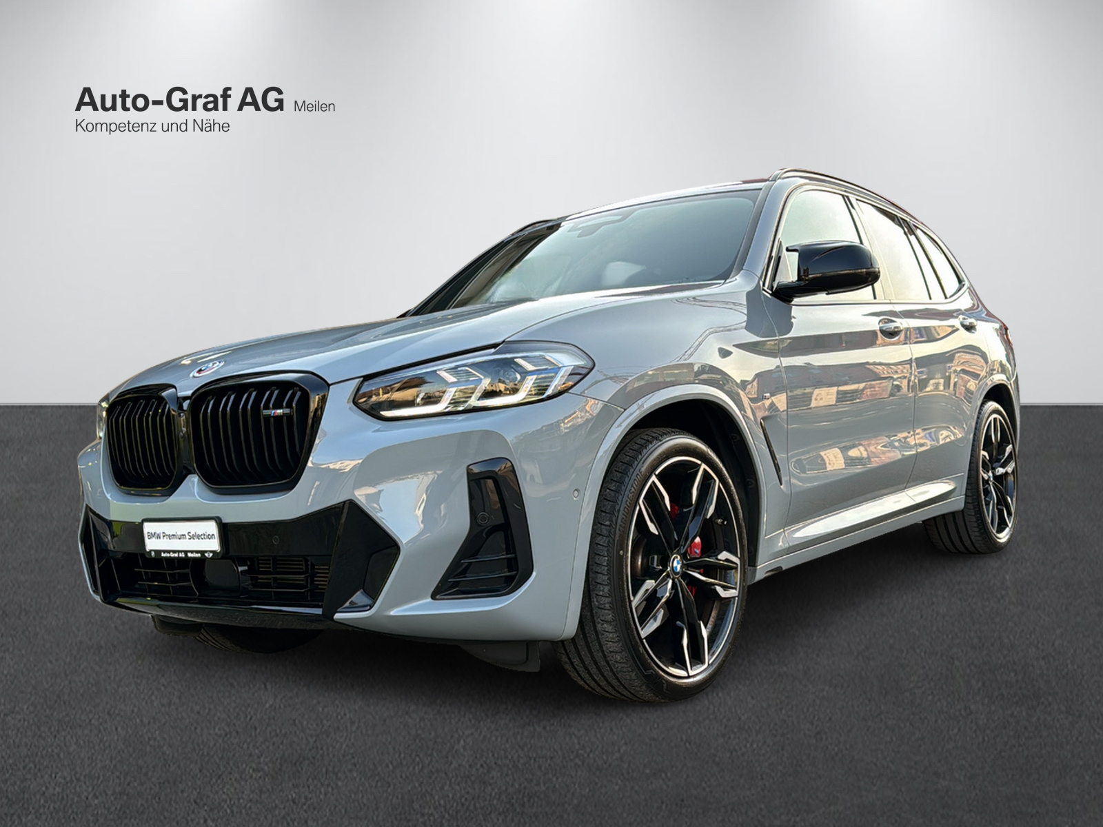 BMW X3 M40i Travel