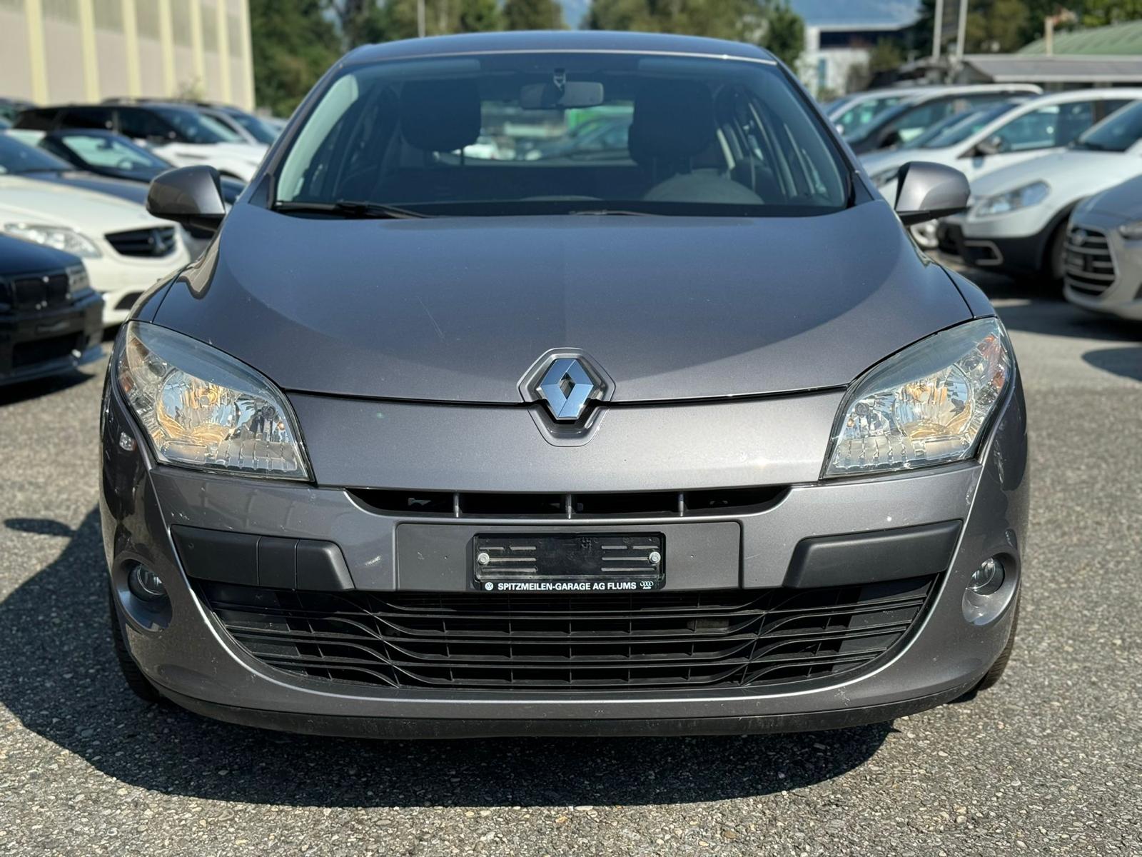 RENAULT Mégane 2.0 16V Expression CVT