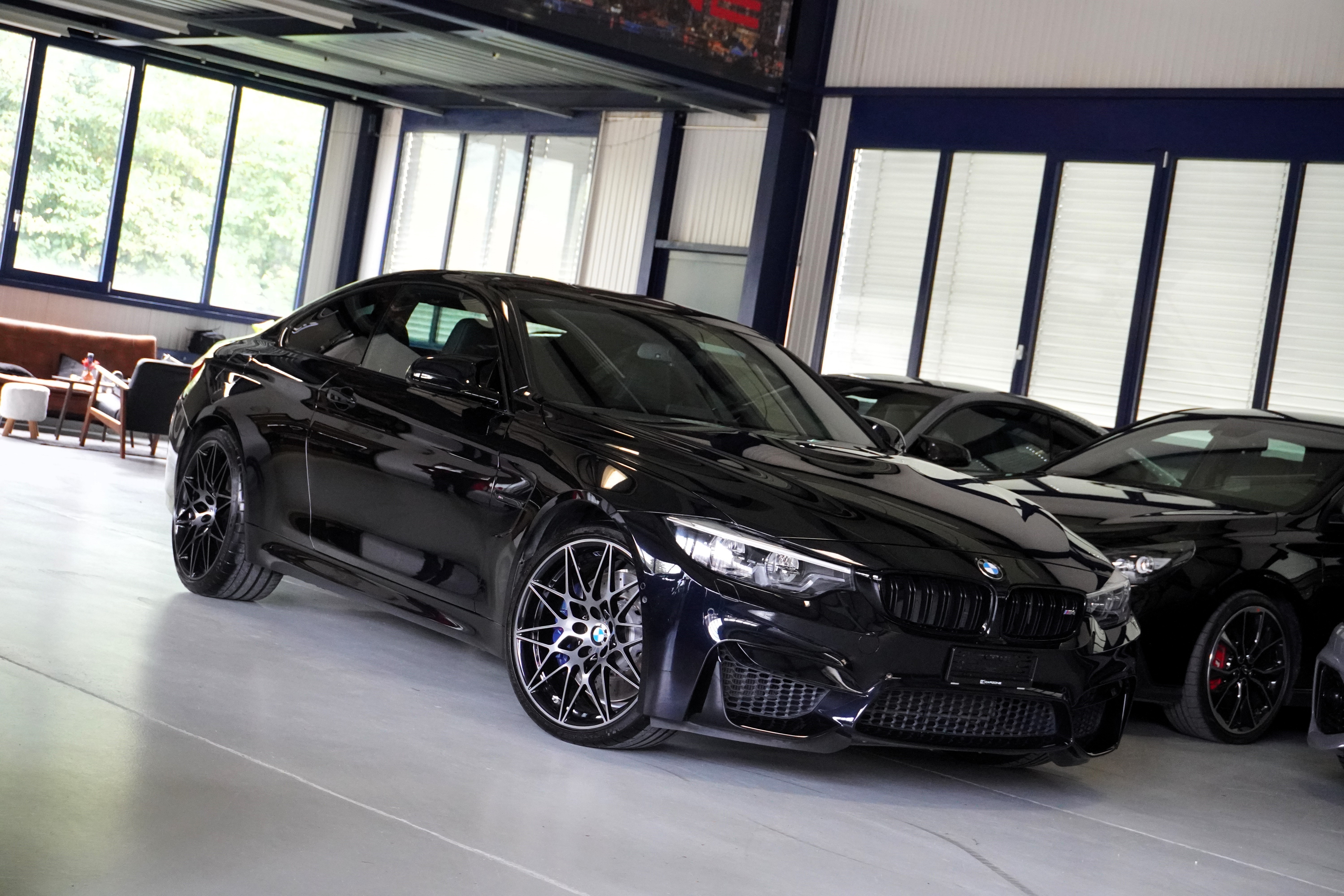 BMW M4 Coupé Competition DKG