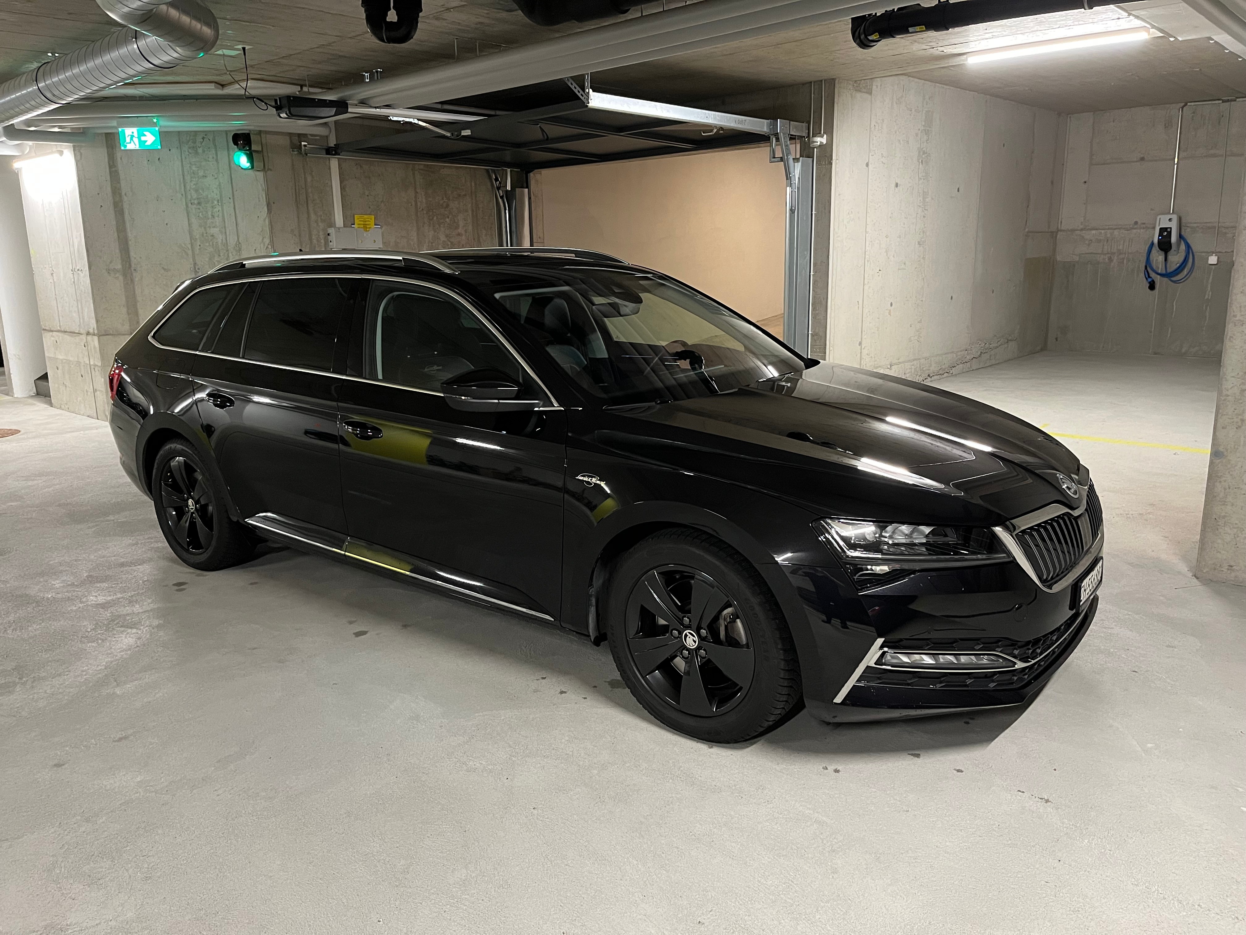 SKODA Superb Combi 2.0 TSI L&K 4x4 DSG