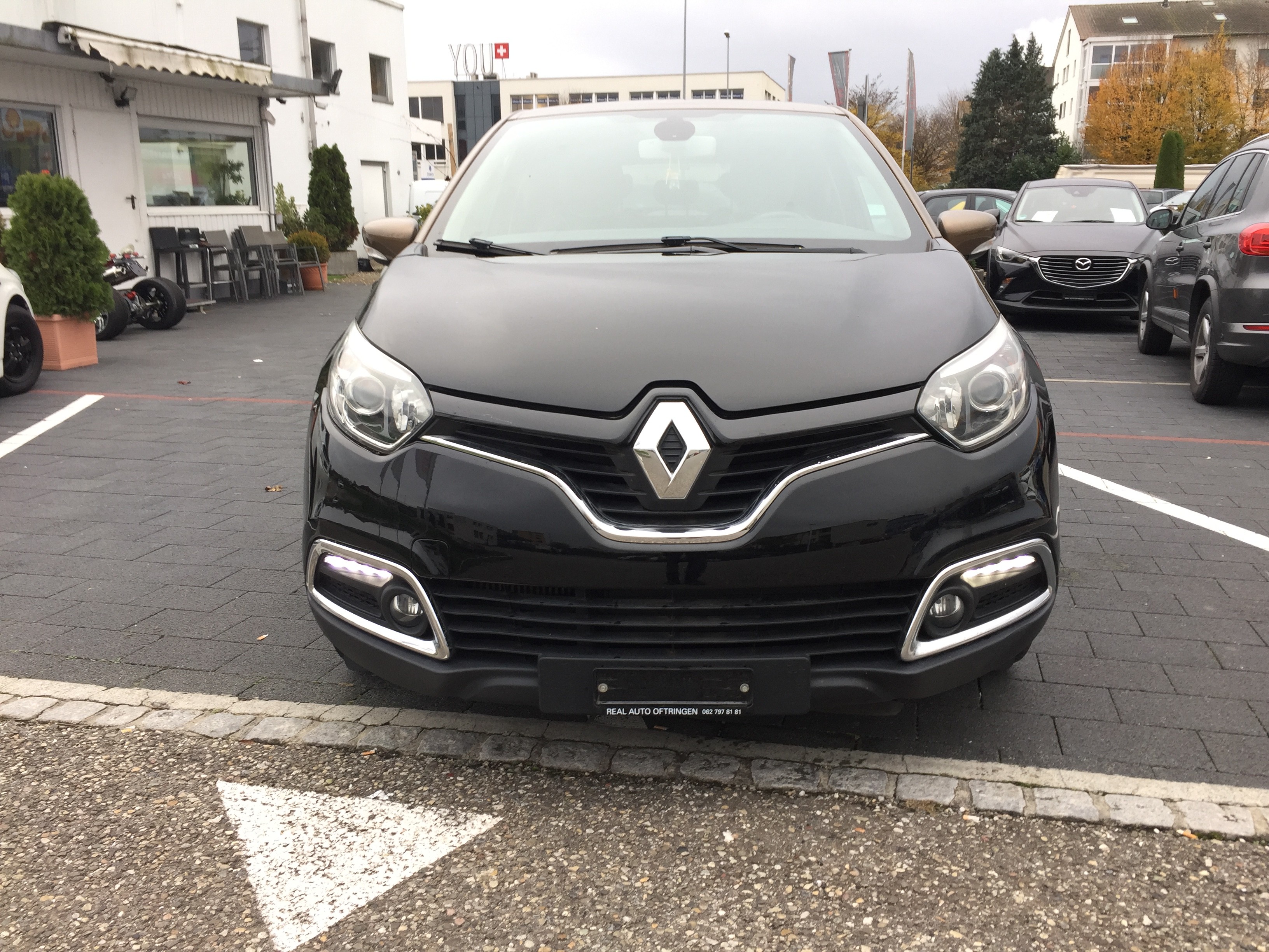 RENAULT Captur 1.2 T 16V Privilège EDC