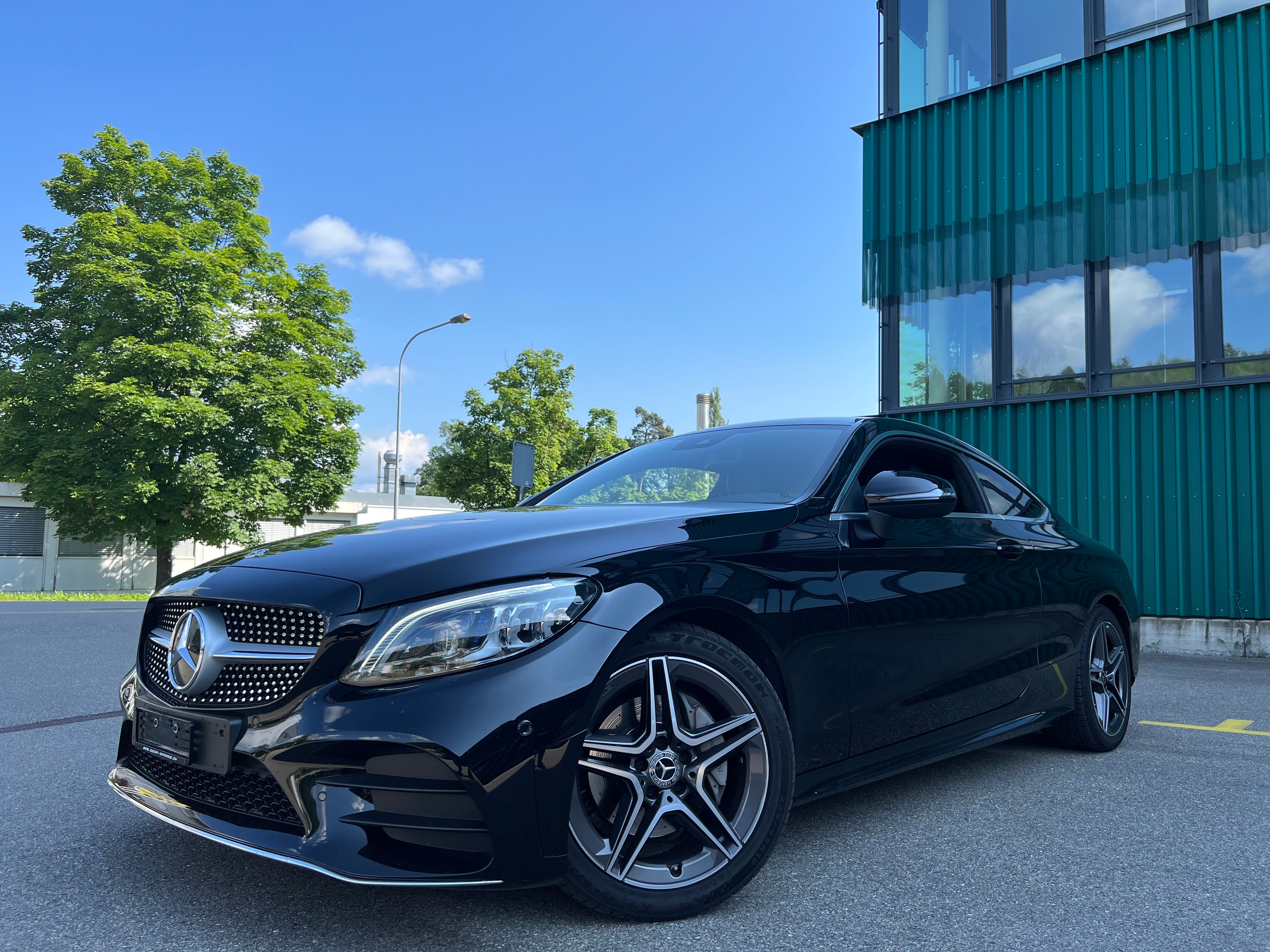 MERCEDES-BENZ C 220 d Coupé AMG Line 9G-Tronic