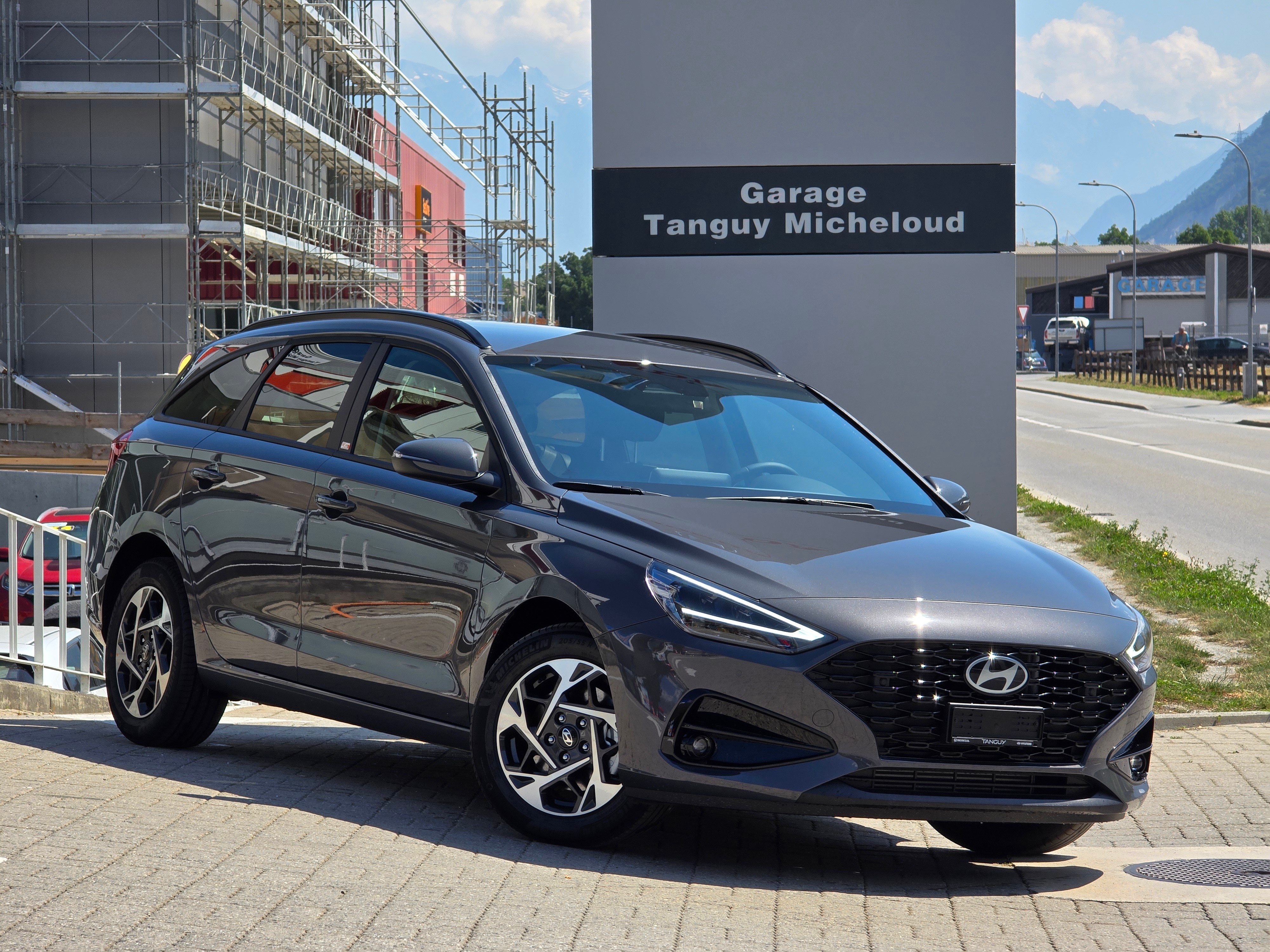 HYUNDAI i30 W 1.5 T-GDi AmpliaDCT