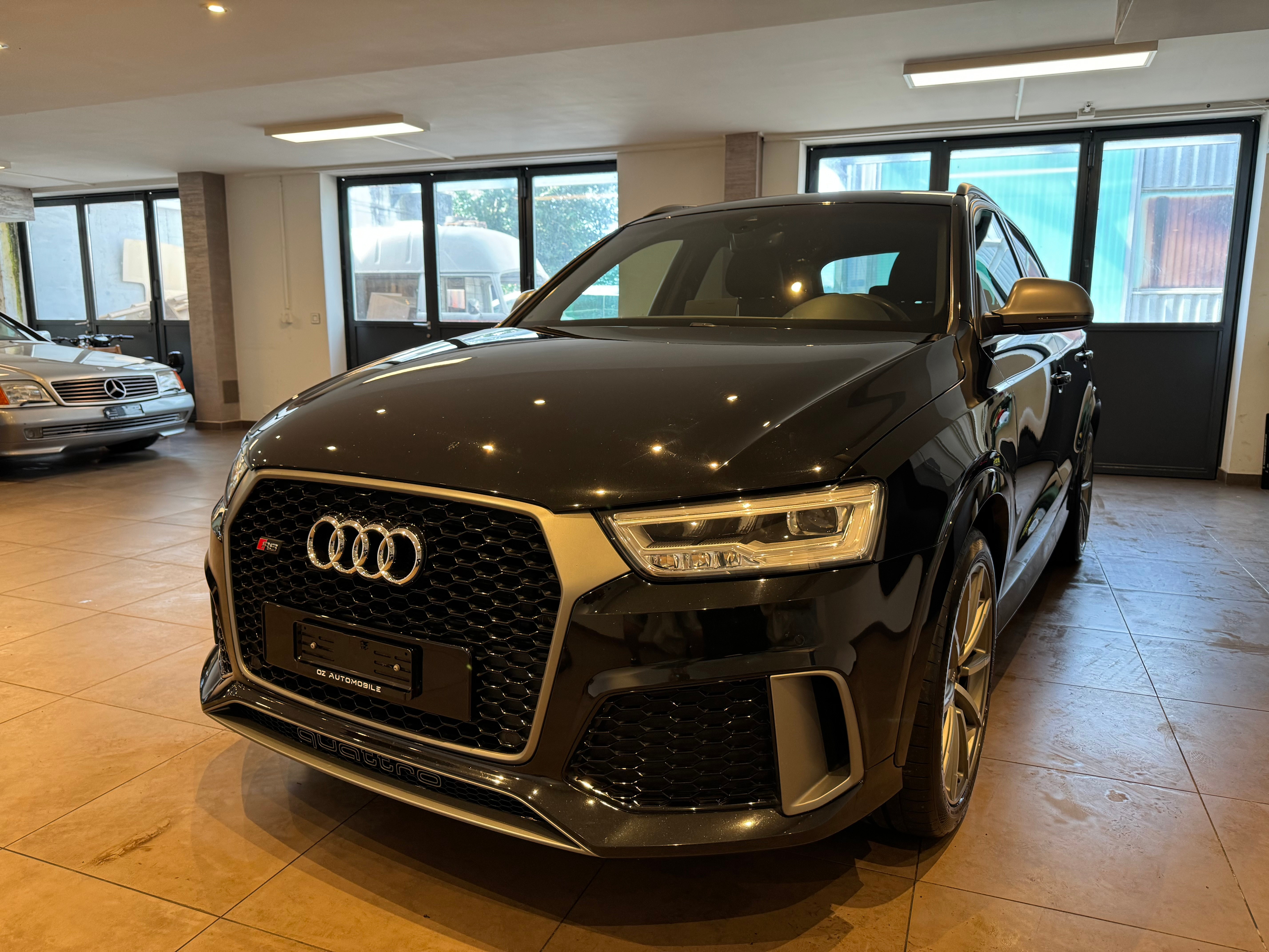 AUDI RS Q3 2.5 TFSI Performance Quattro S-tronic