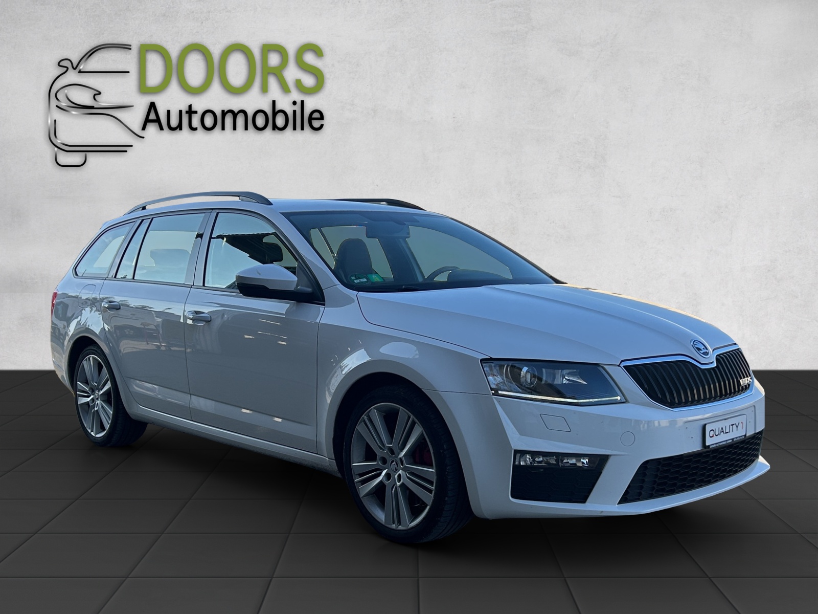 SKODA Octavia Combi 2.0 TSI RS