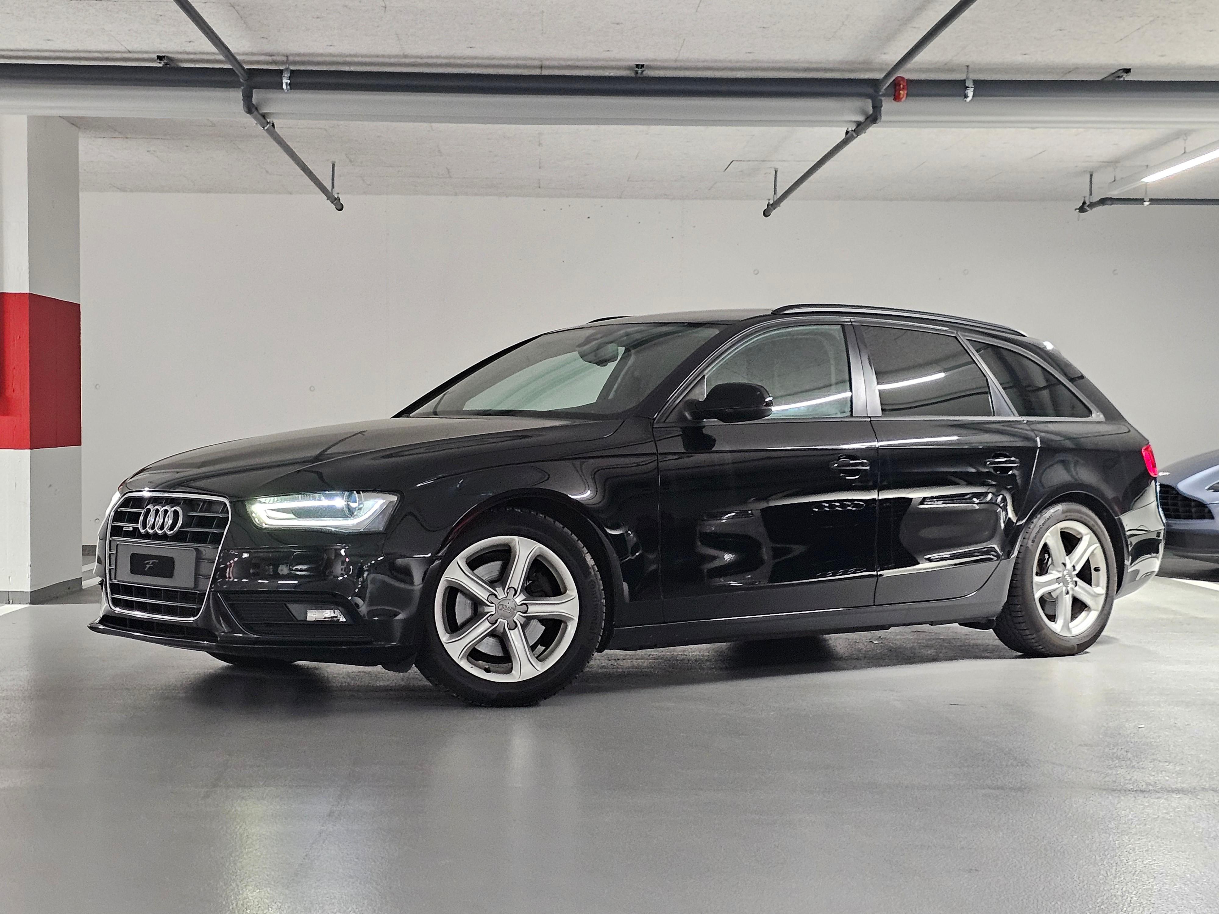 AUDI A4 Avant 2.0 TDI quattro S-tronic