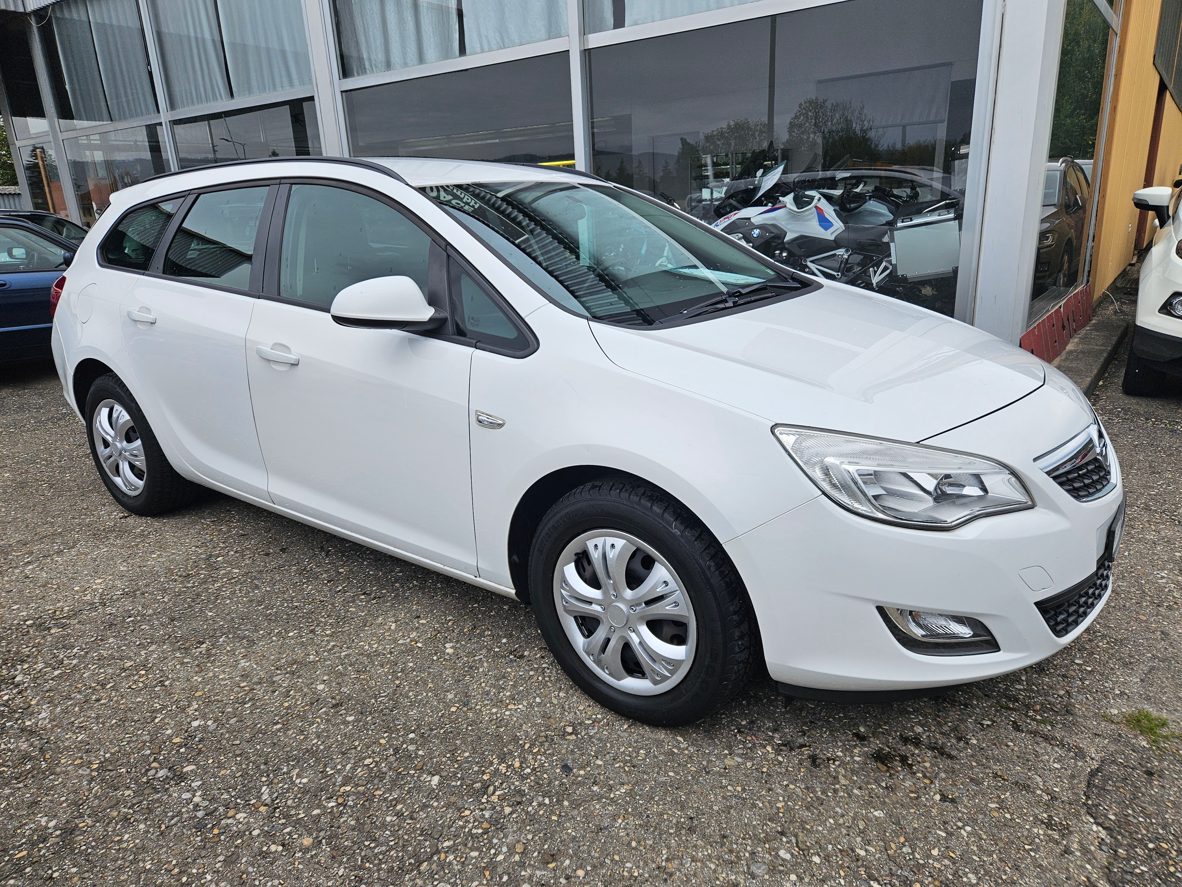 OPEL Astra SportsTourer 1.7 CDTi