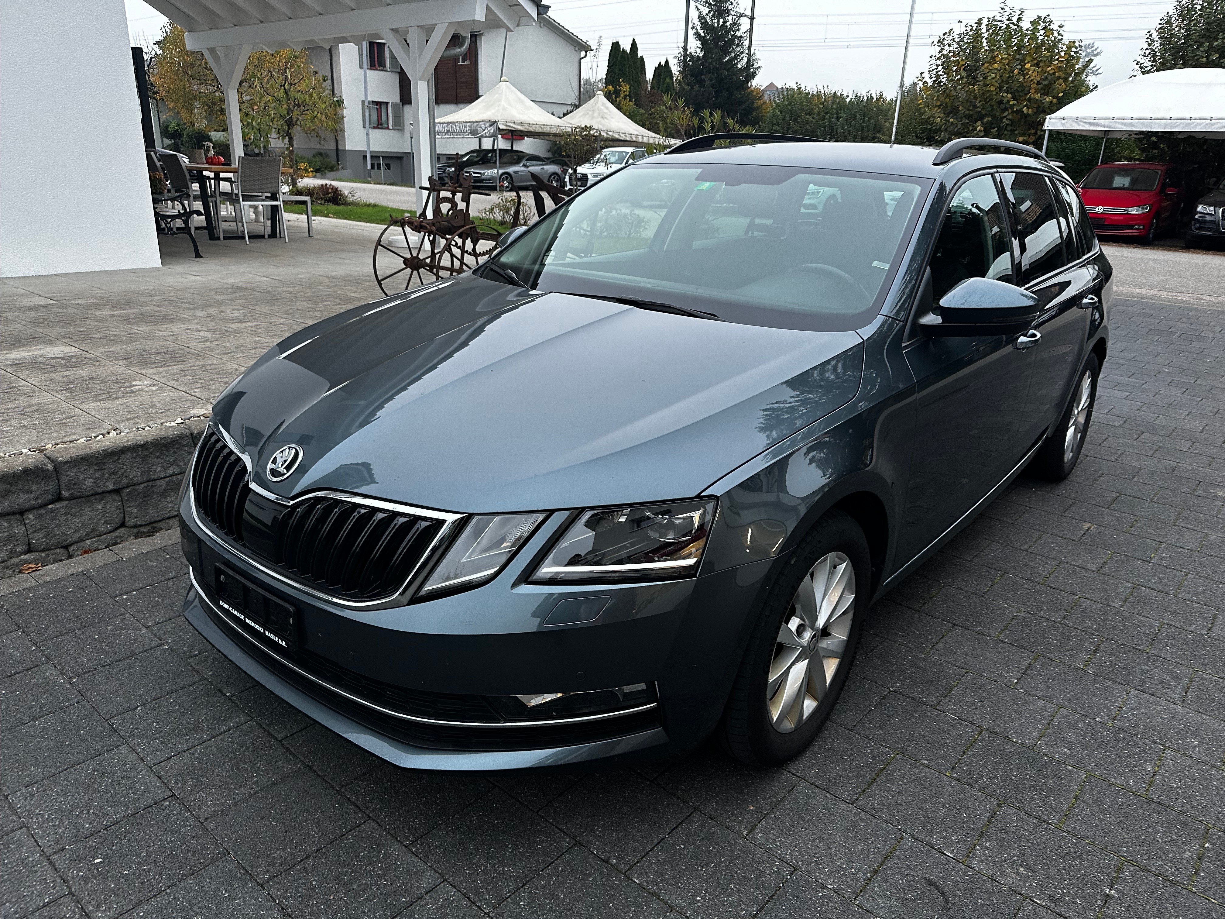 SKODA Octavia Combi 2.0 TDI Ambition 4x4 DSG