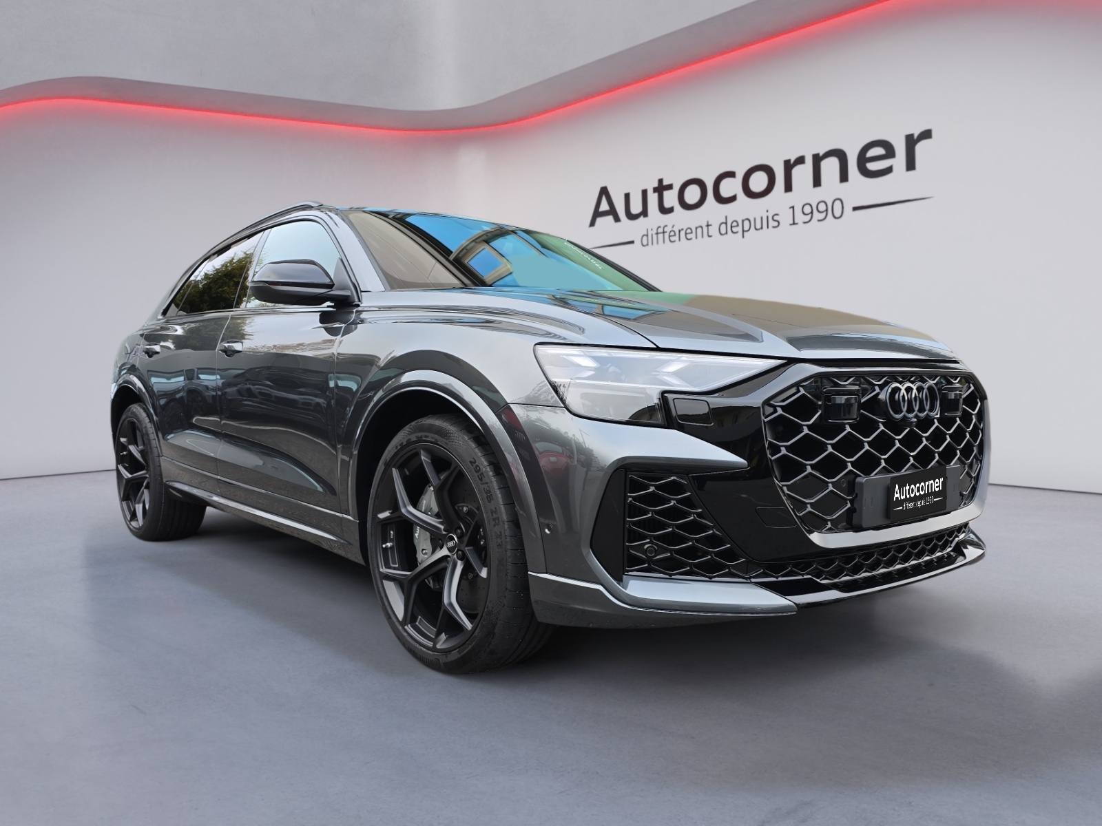 AUDI RSQ8 performance quattro