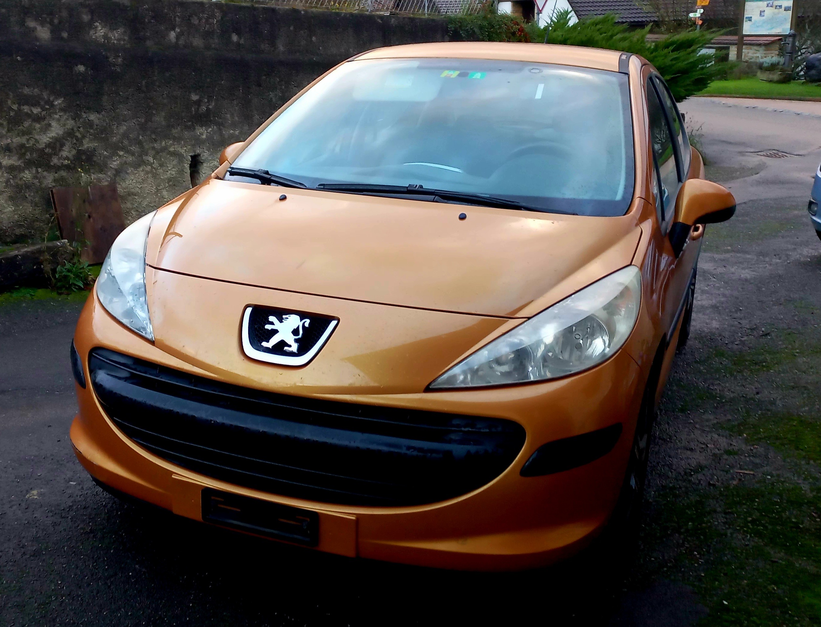 PEUGEOT 207 1.4 16V Look