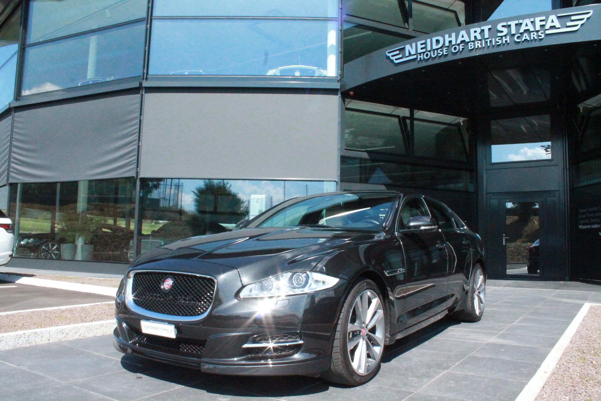 JAGUAR XJ 3.0 V6 S/C Portfolio Automatic AWD