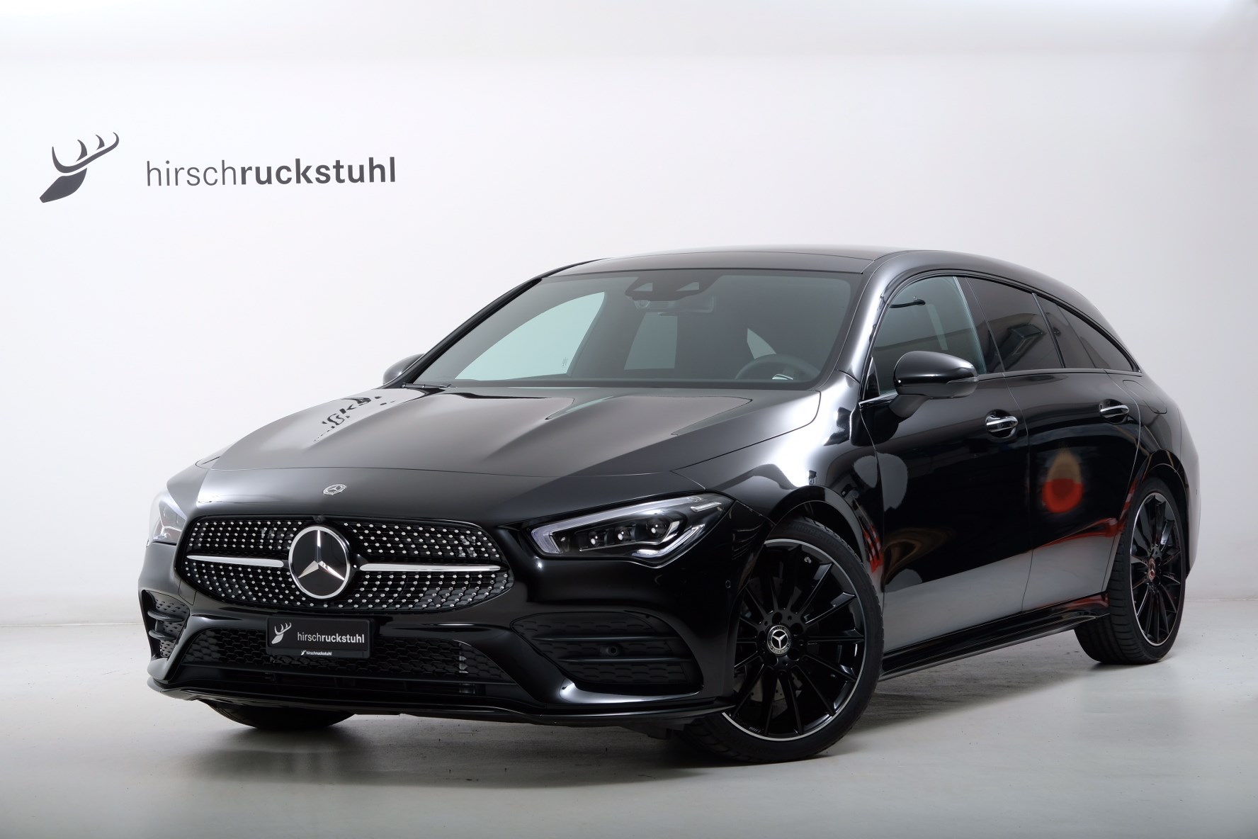 MERCEDES-BENZ CLA Shooting Brake 220 d 4Matic Swiss Star