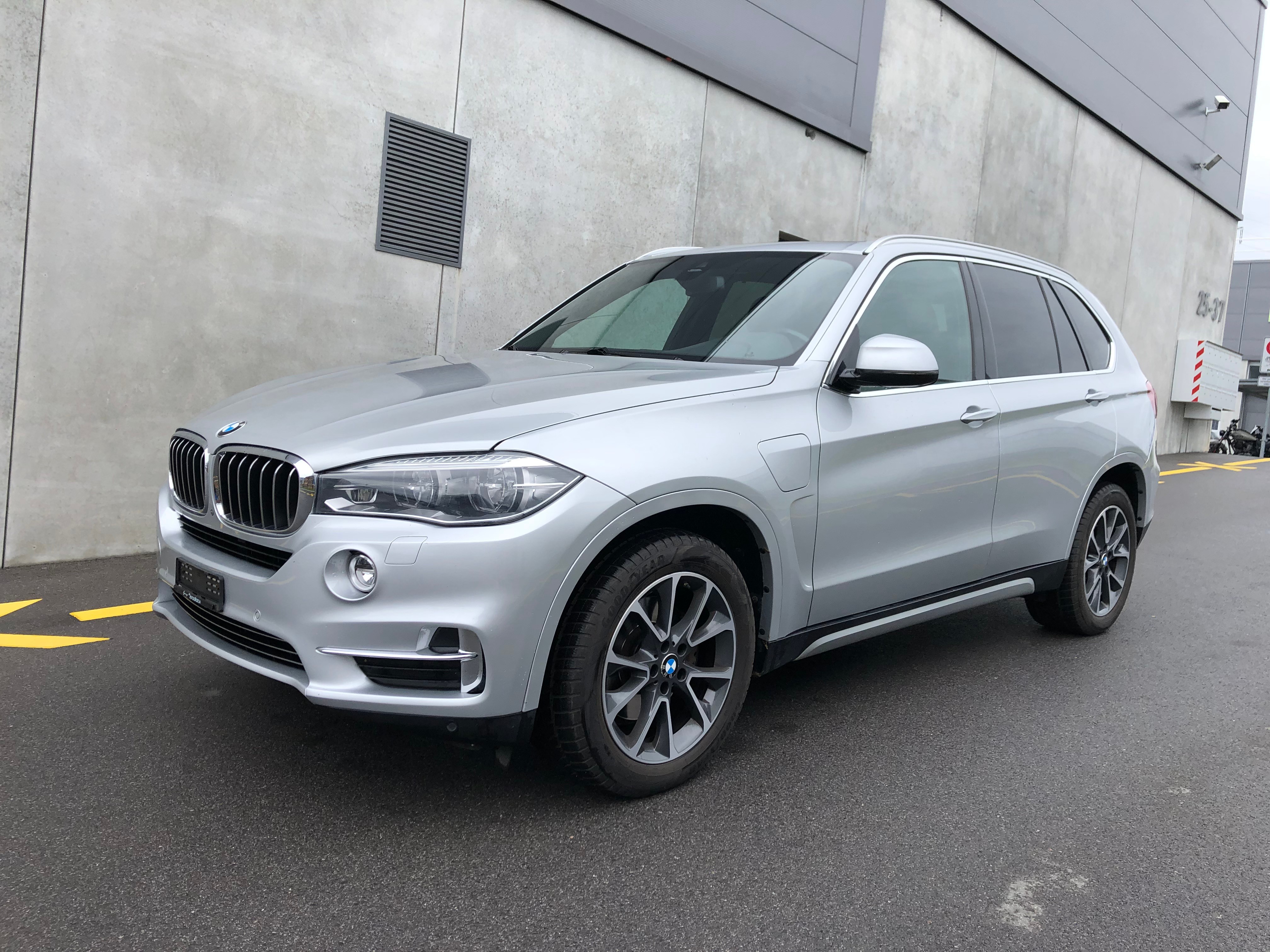 BMW X5 xDrive 40e iPerformance Steptronic (35)