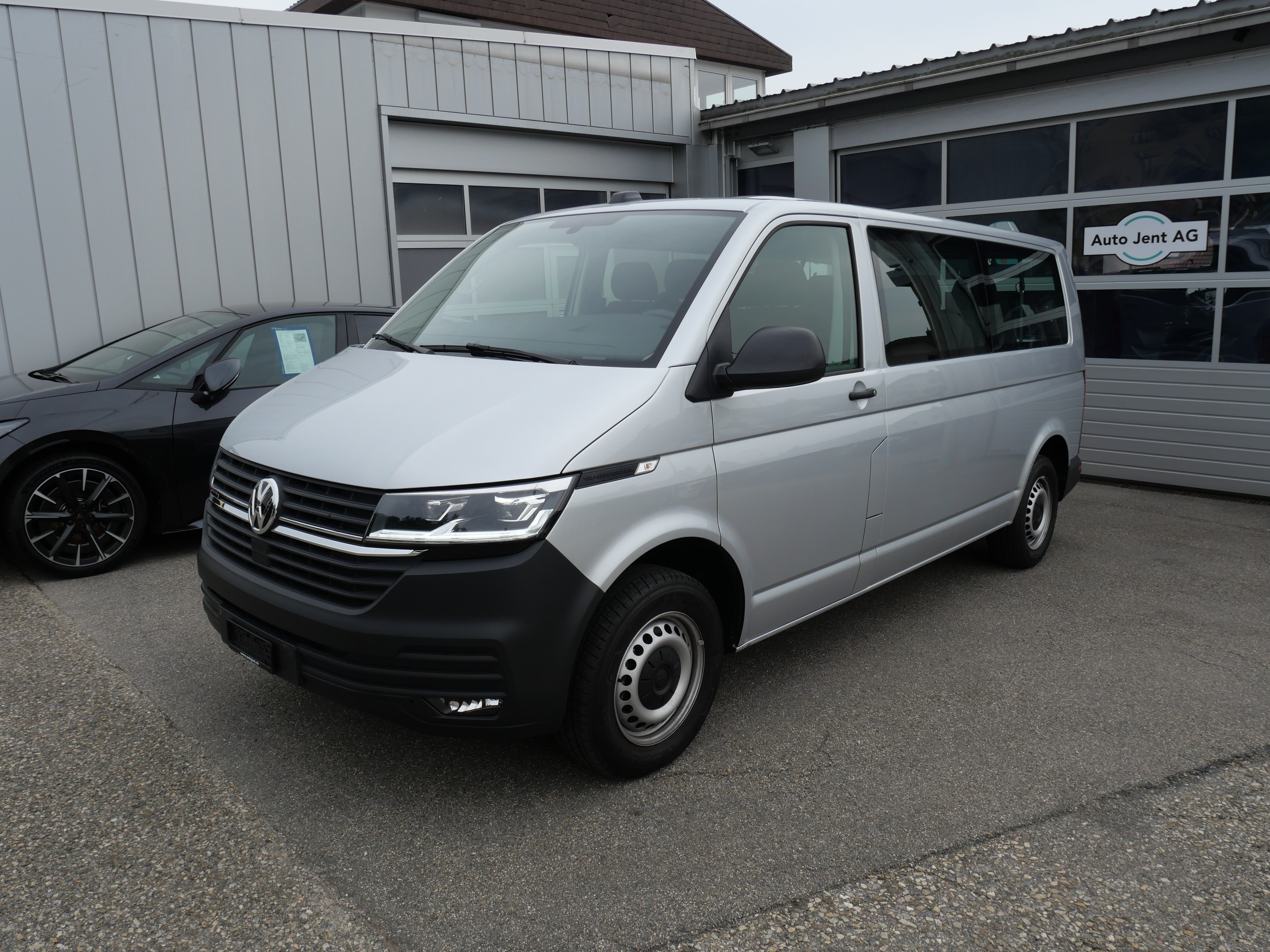 VW T6.1 2.0 TDI 4Motion Kombi 9-Plätzer LWB langer Radstand