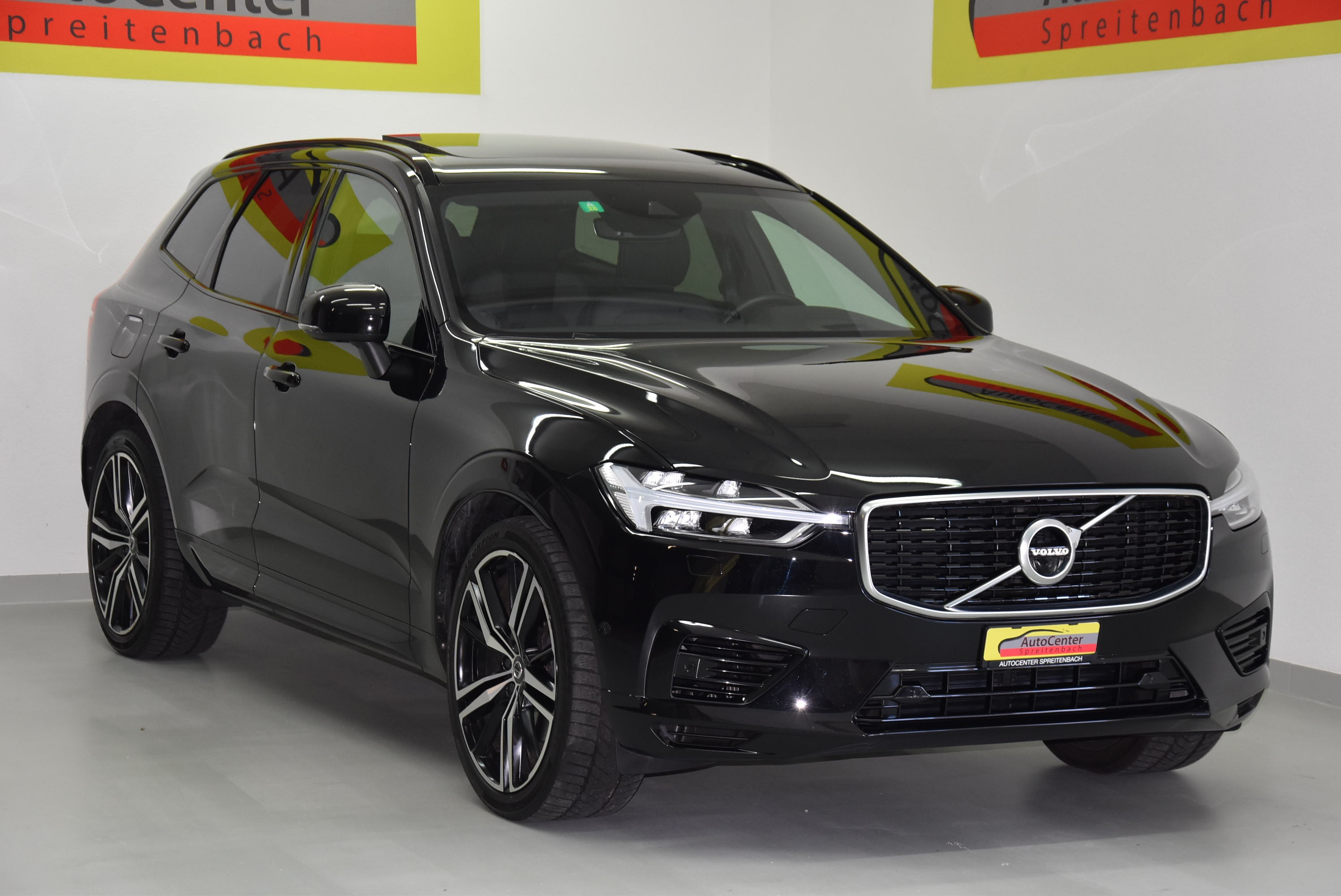 VOLVO XC60 T8 eAWD R-Design Geartronic