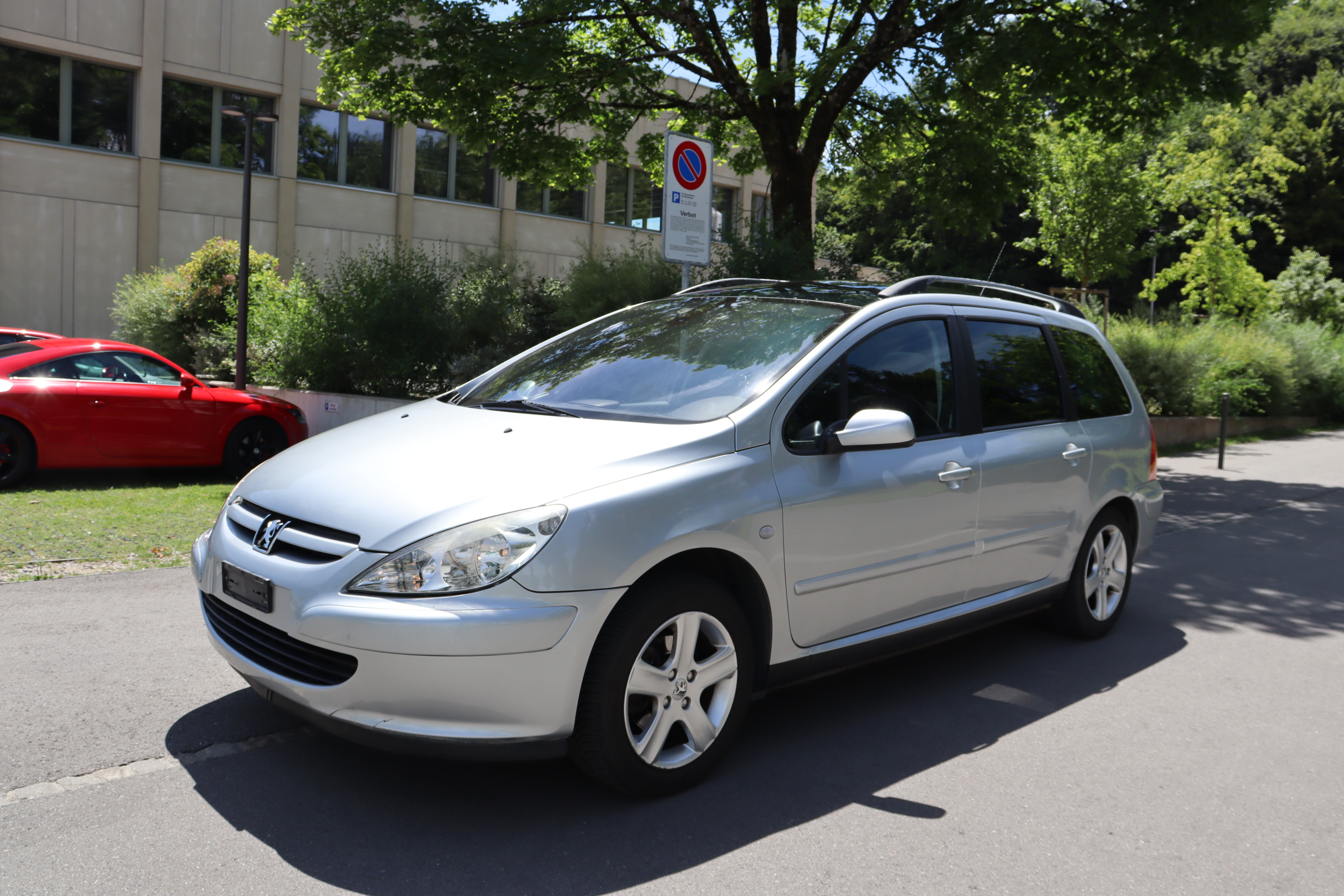 PEUGEOT 307 SW 2.0 16V Premium