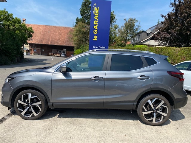 NISSAN Qashqai 1.3 DIG-T tekna DCT