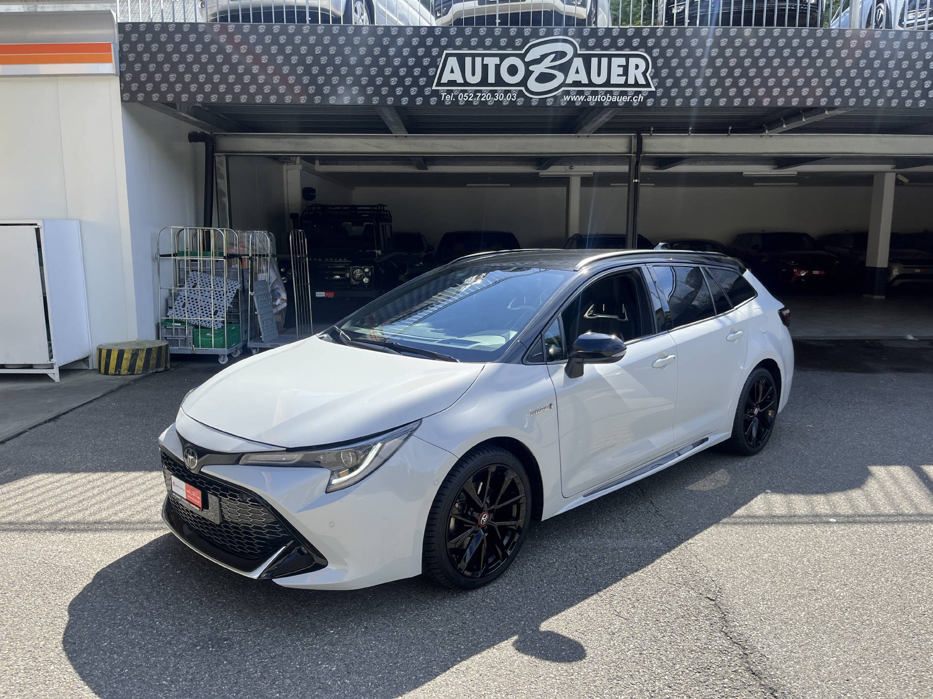 TOYOTA Corolla Touring Sports 2.0 HSD GR-S