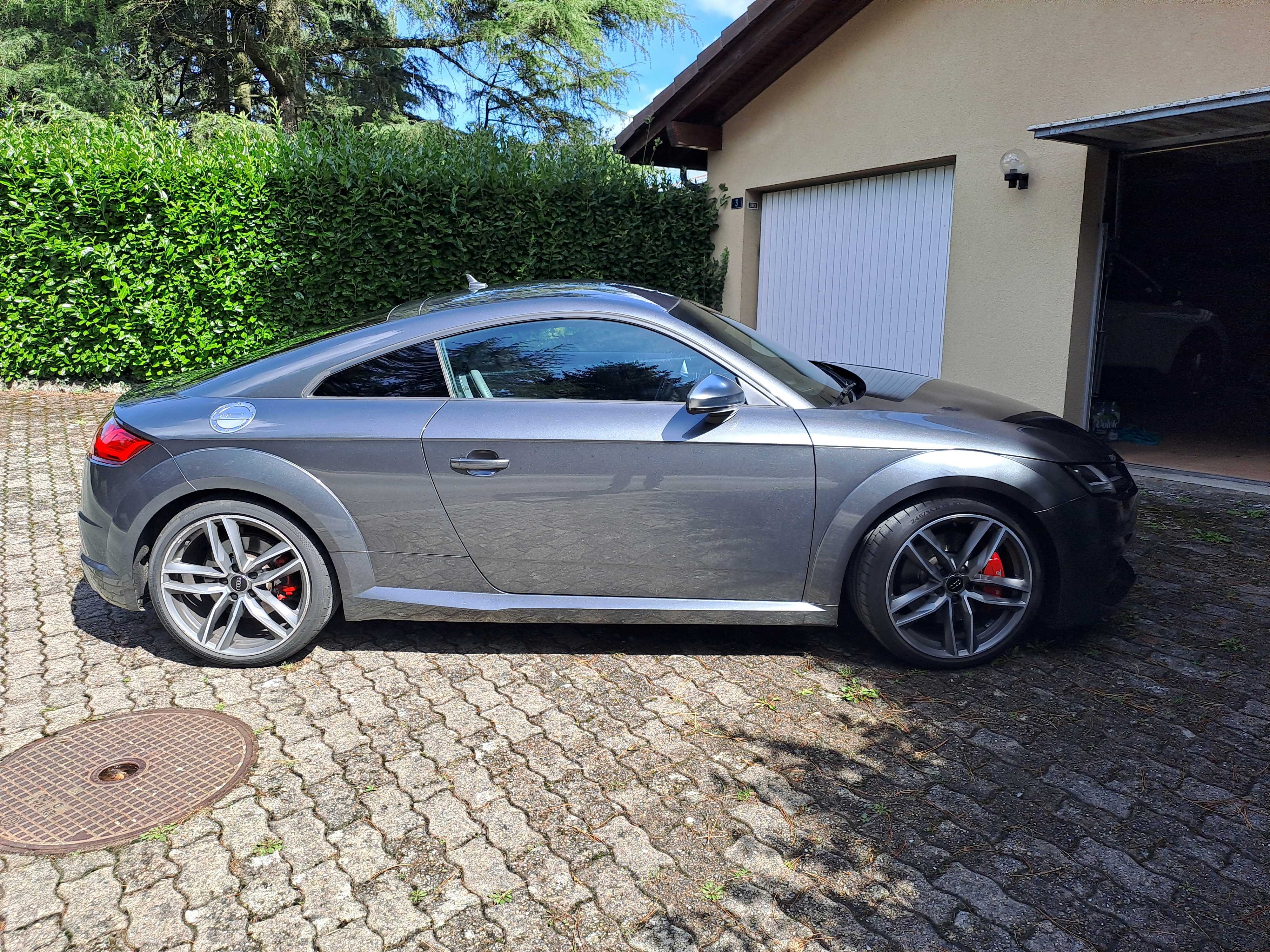 AUDI TTS Coupé 2.0 TFSI quattro S-tronic