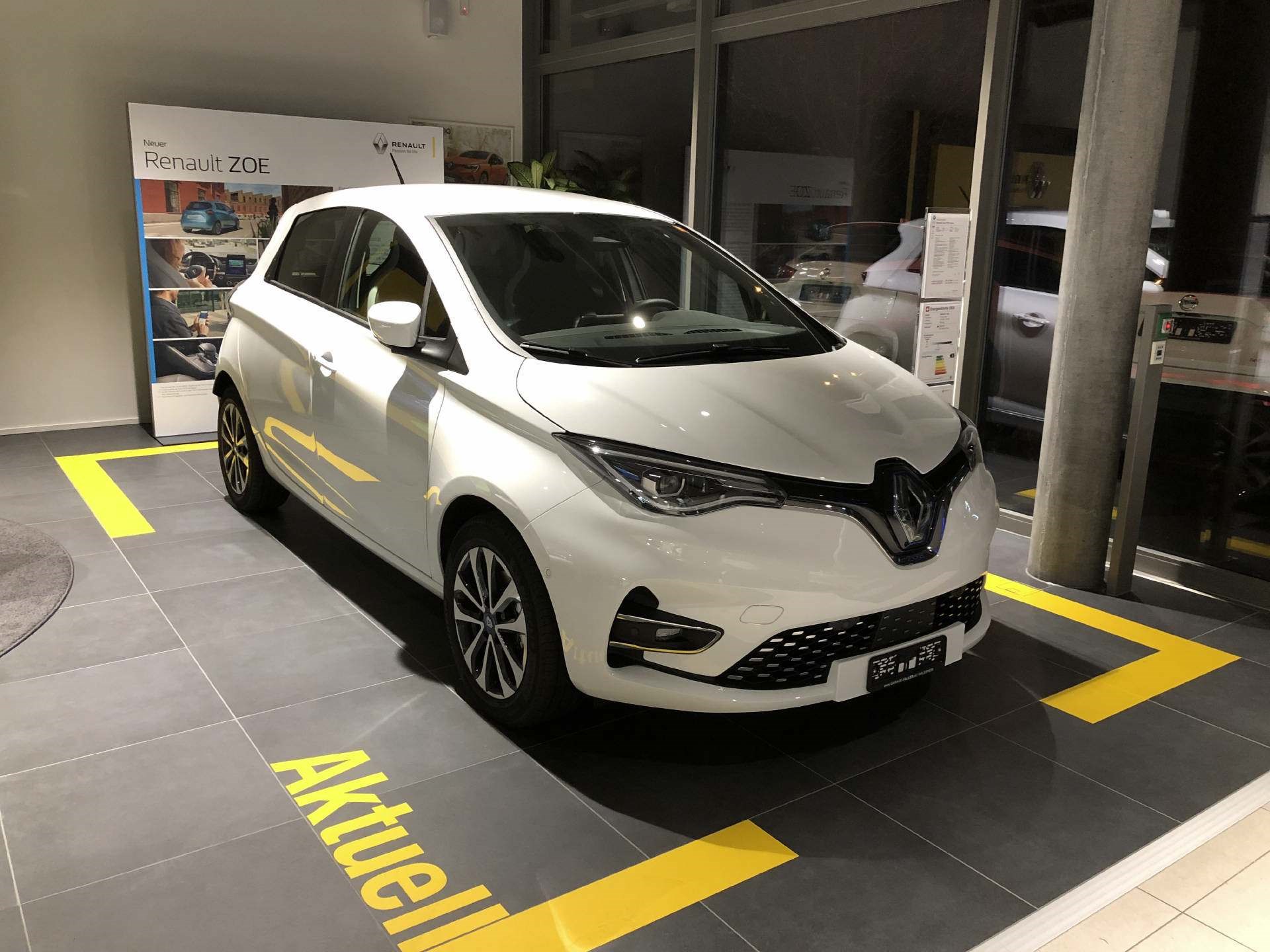 RENAULT Zoe E-TECH Electric INTENS R135