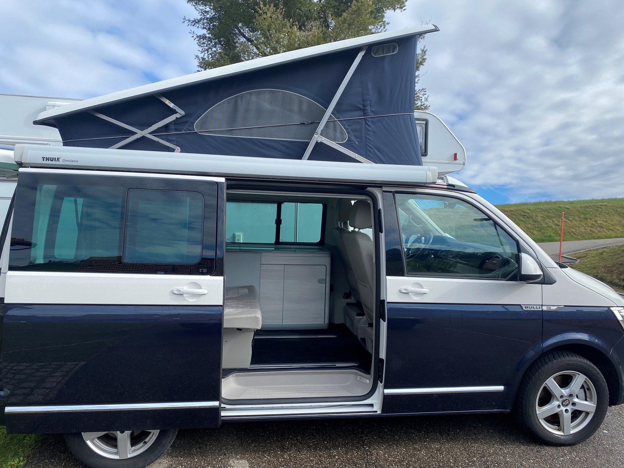 VW T6 California 2.0 TDI Ocean Blue 4x4