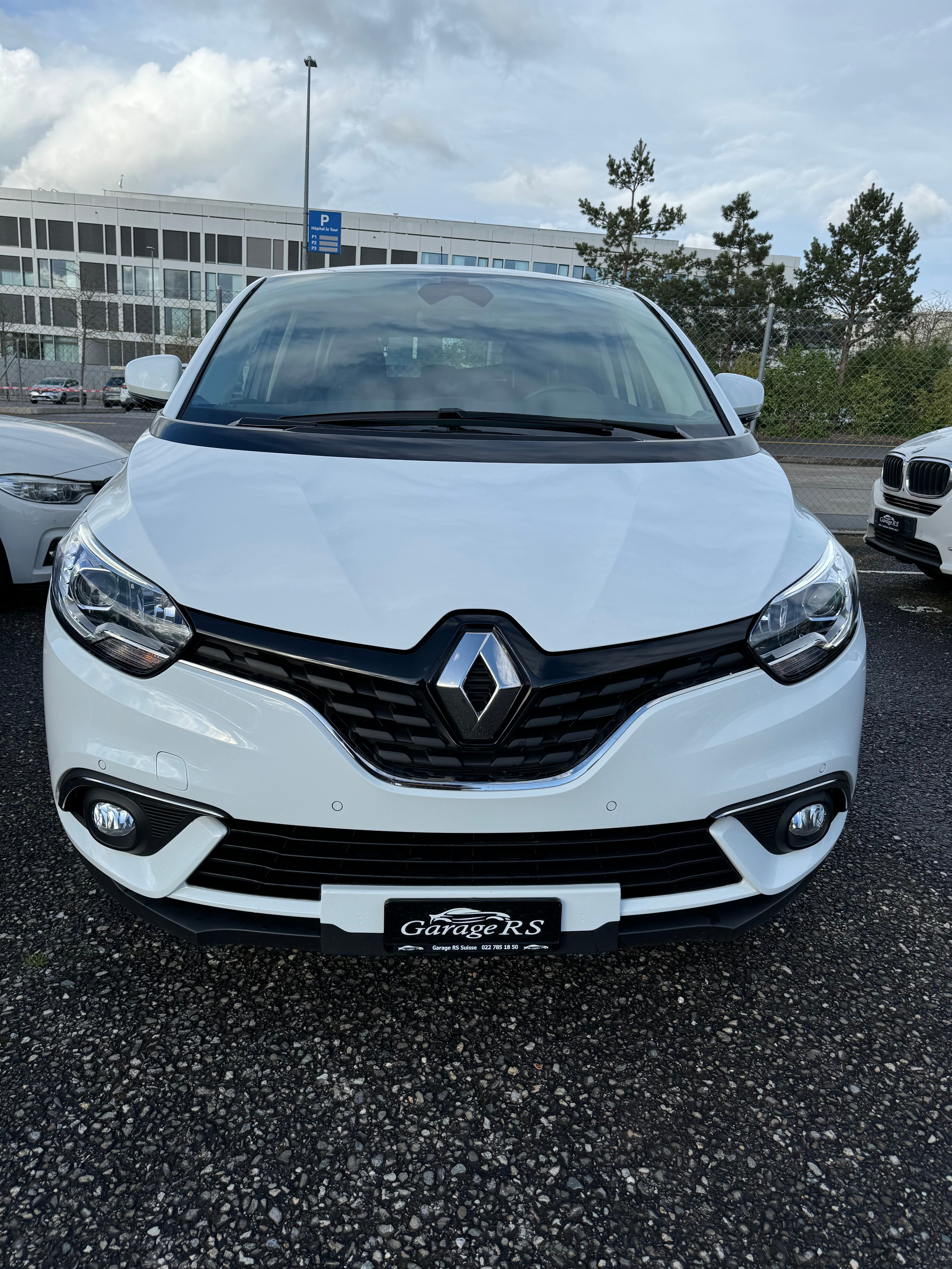 RENAULT Scénic 1.3 16V Turbo Zen EDC