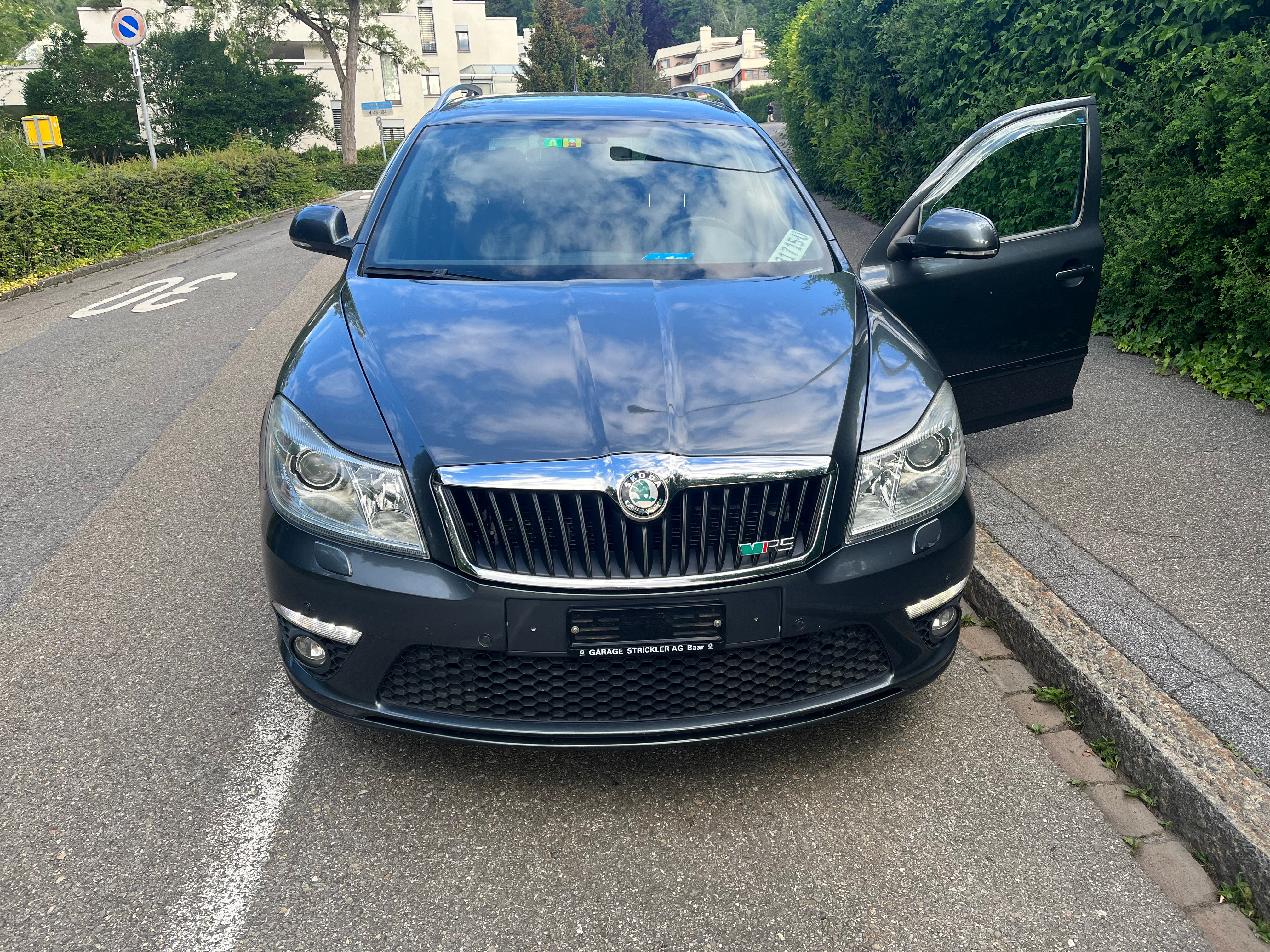 SKODA Octavia Combi 2.0 TSI RS DSG