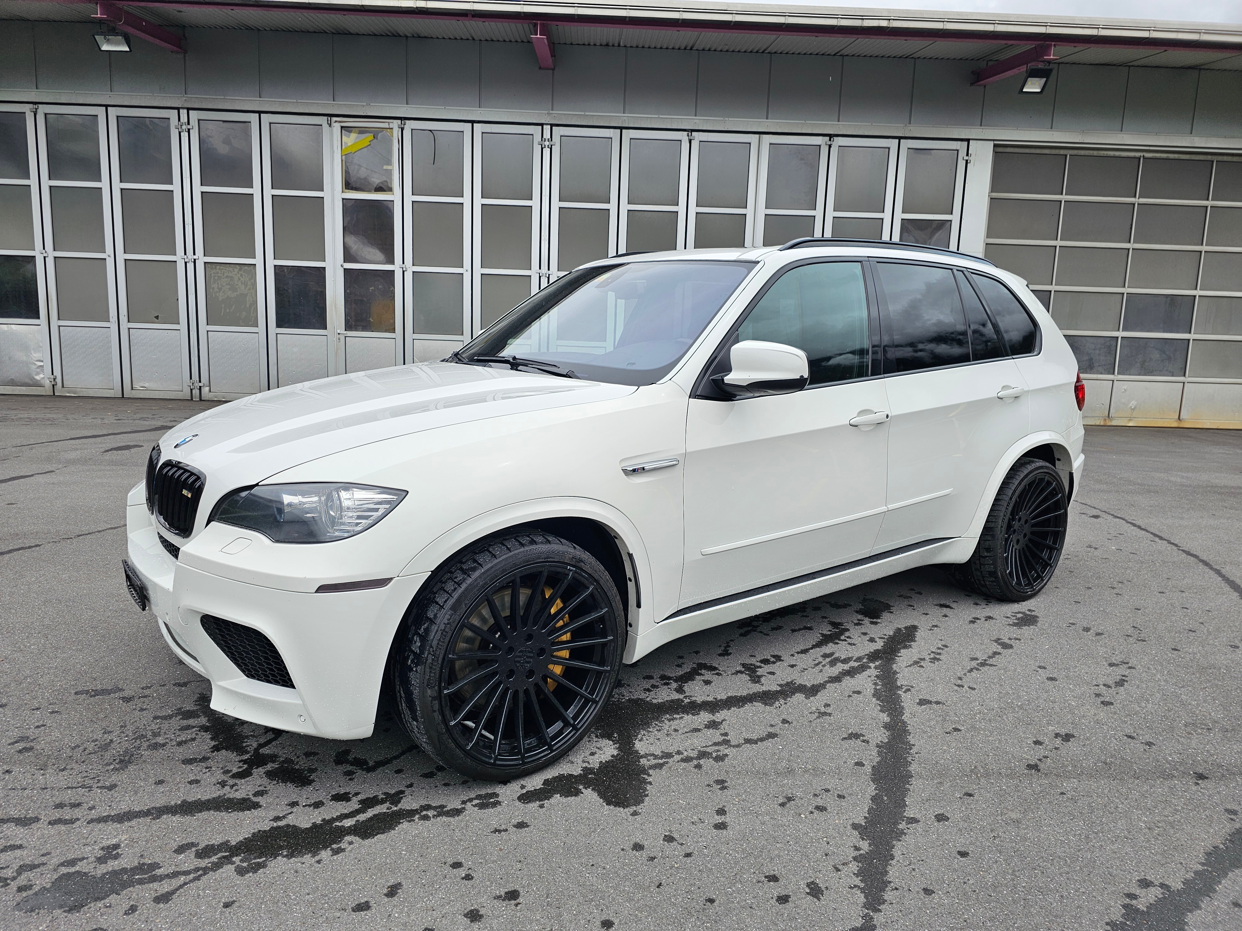 BMW X5 M Alpinweiss Vollleder