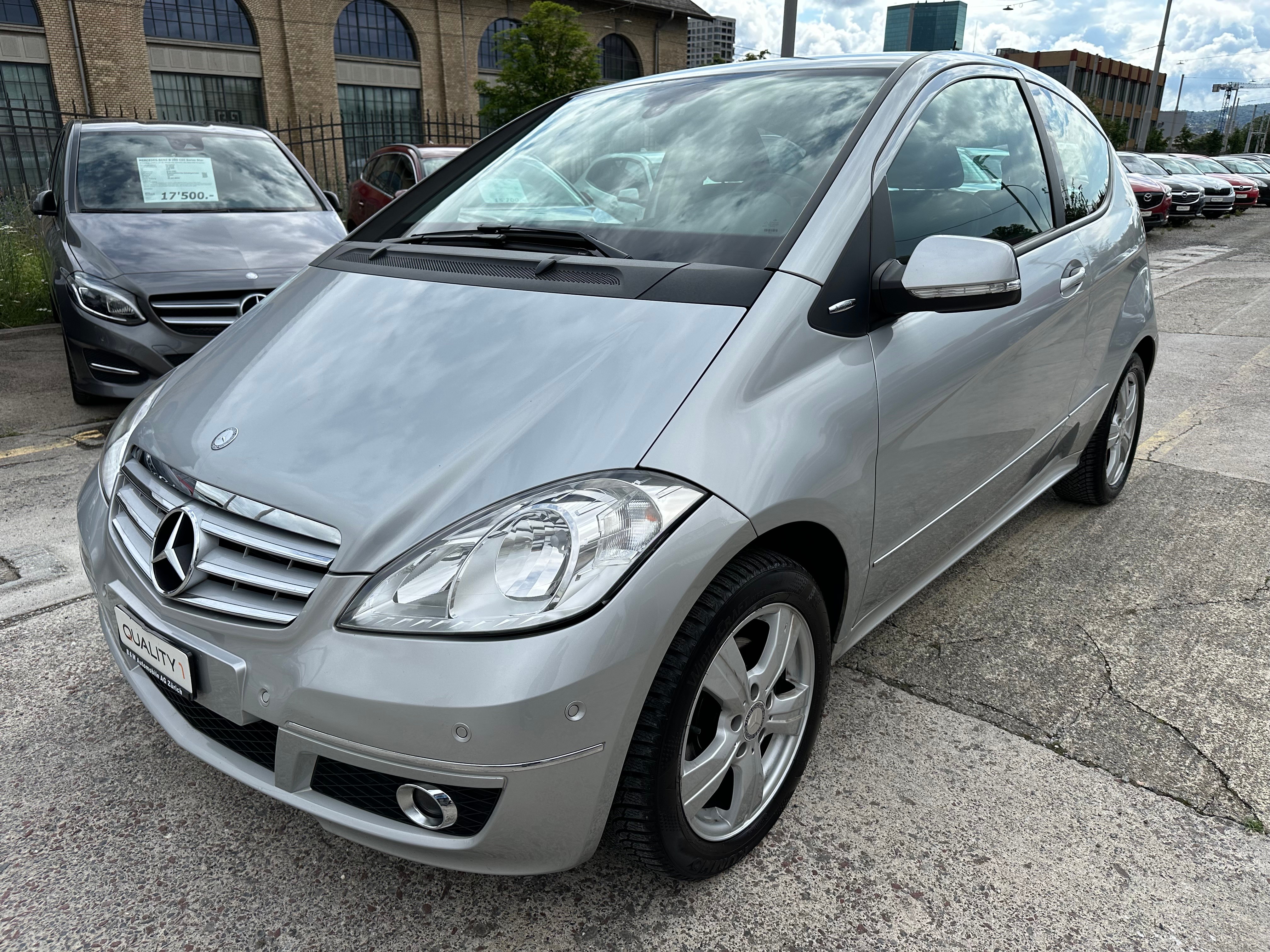 MERCEDES-BENZ A 200 Avantgarde Autotronic