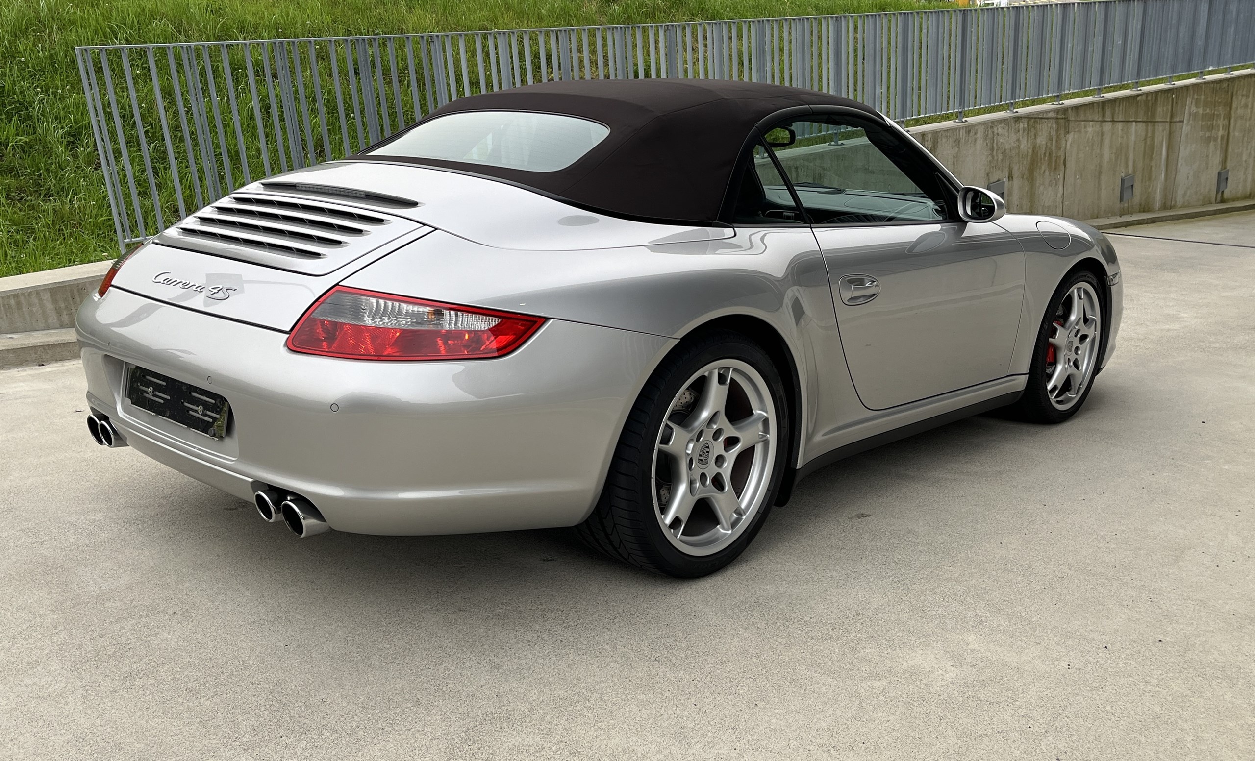 PORSCHE 911 Cabrio Carrera 4S