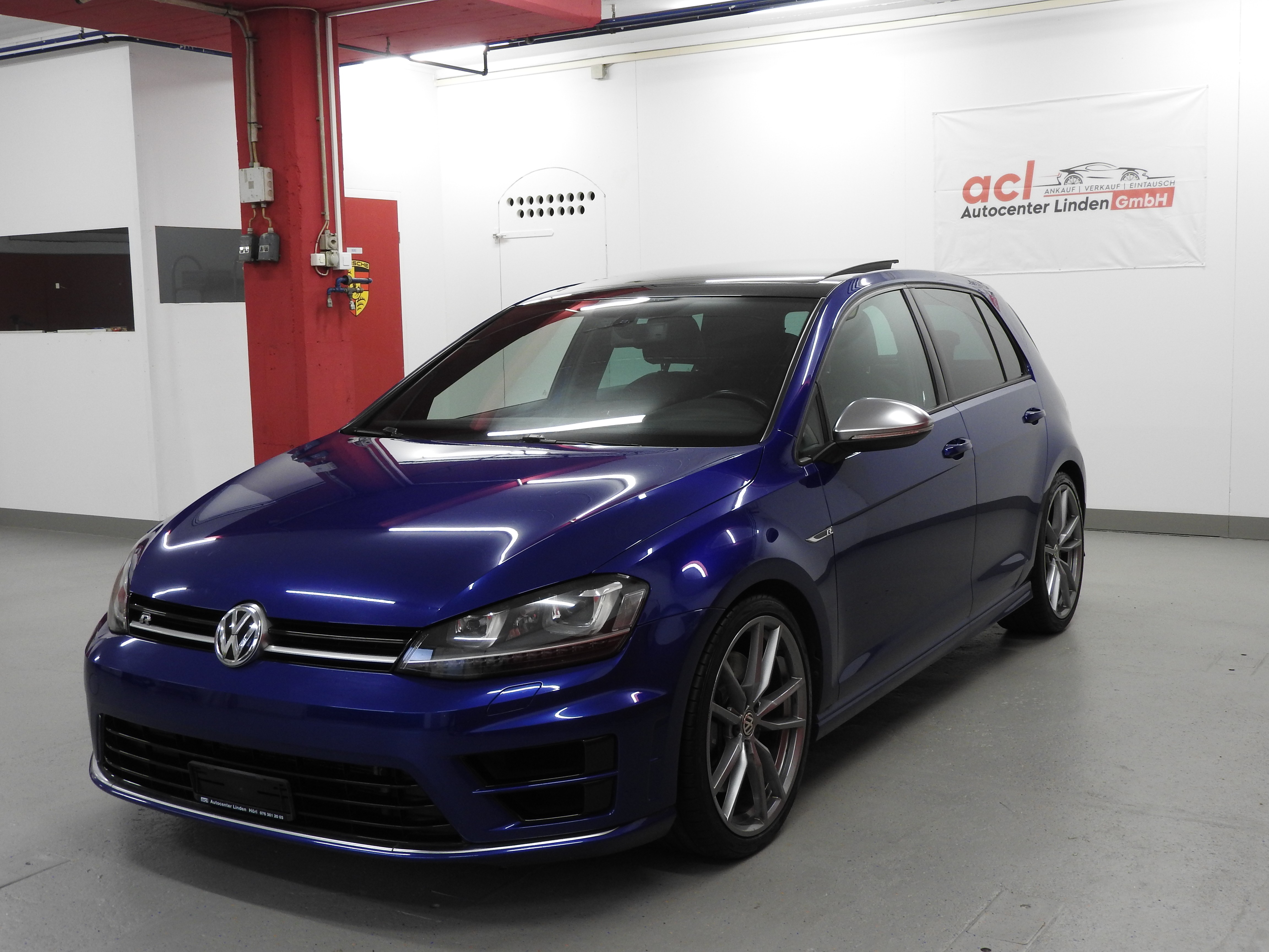 VW Golf 2.0 TSI R 4Motion.- sehr gepflegtes Fahrzeug, 8 fach bereift , Garntie uvm..