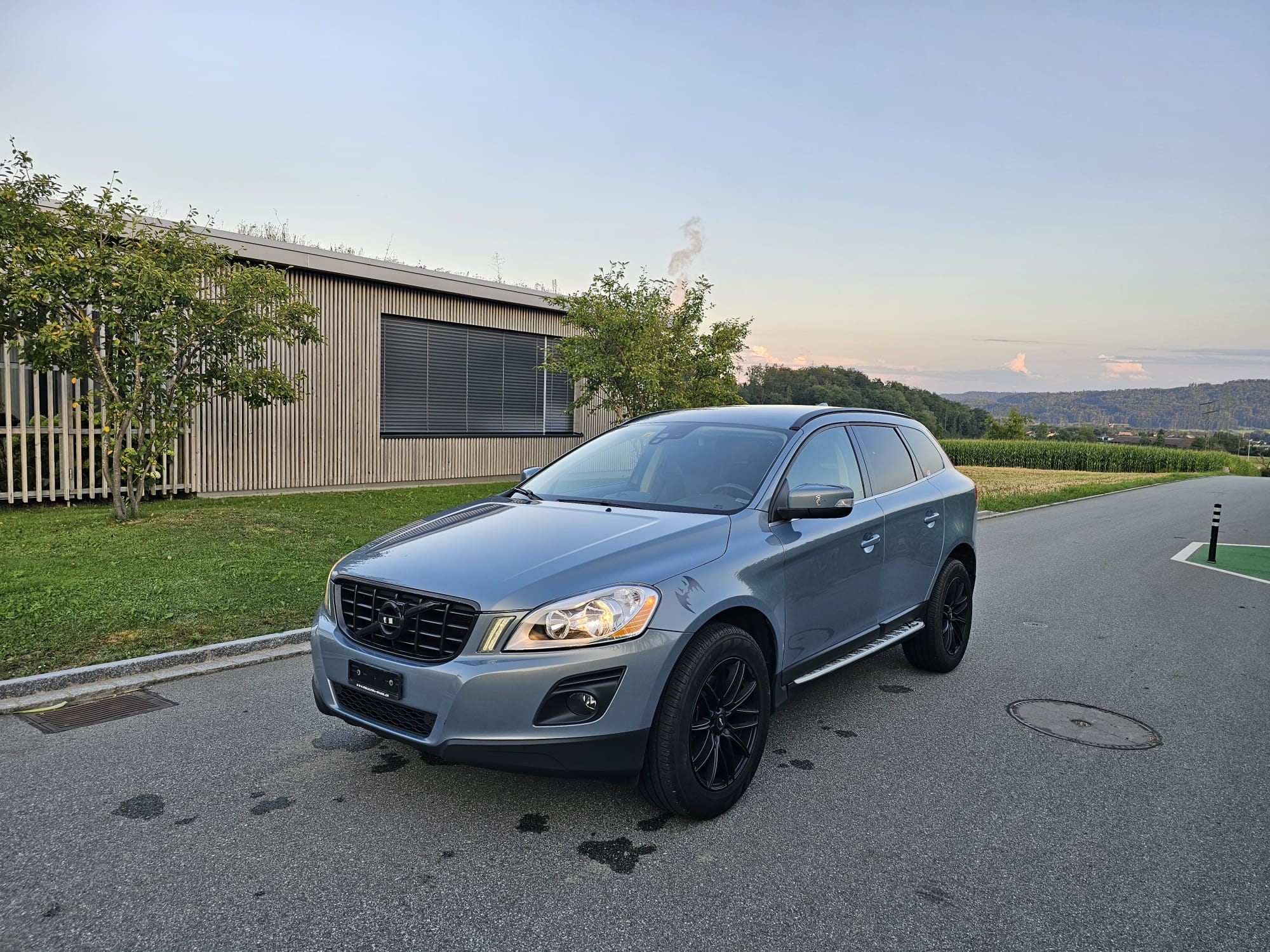 VOLVO XC60 2.4D AWD