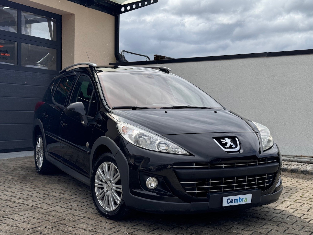 PEUGEOT 207 SW 1.6 16V Trendy Automatic