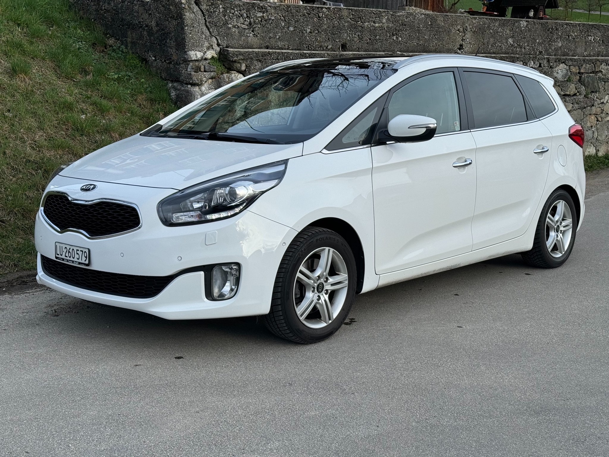 KIA Carens 1.7 CRDi Trend