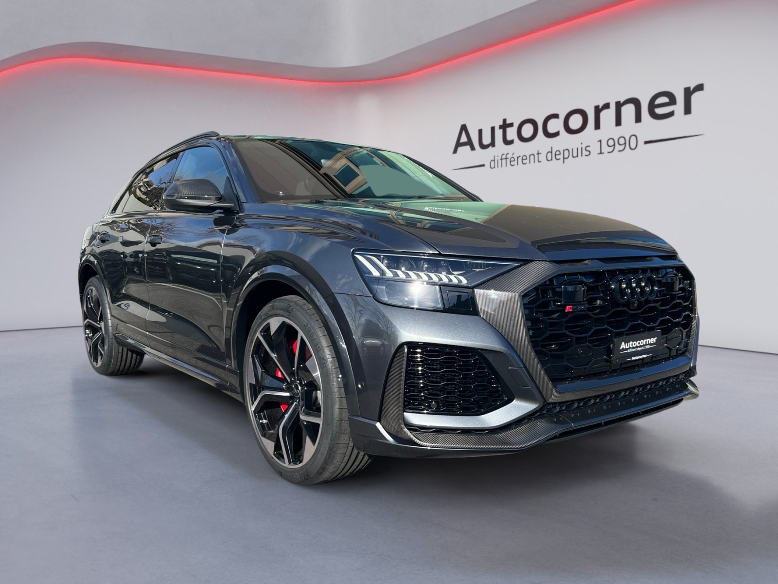 AUDI RSQ8 quattro tiptronic