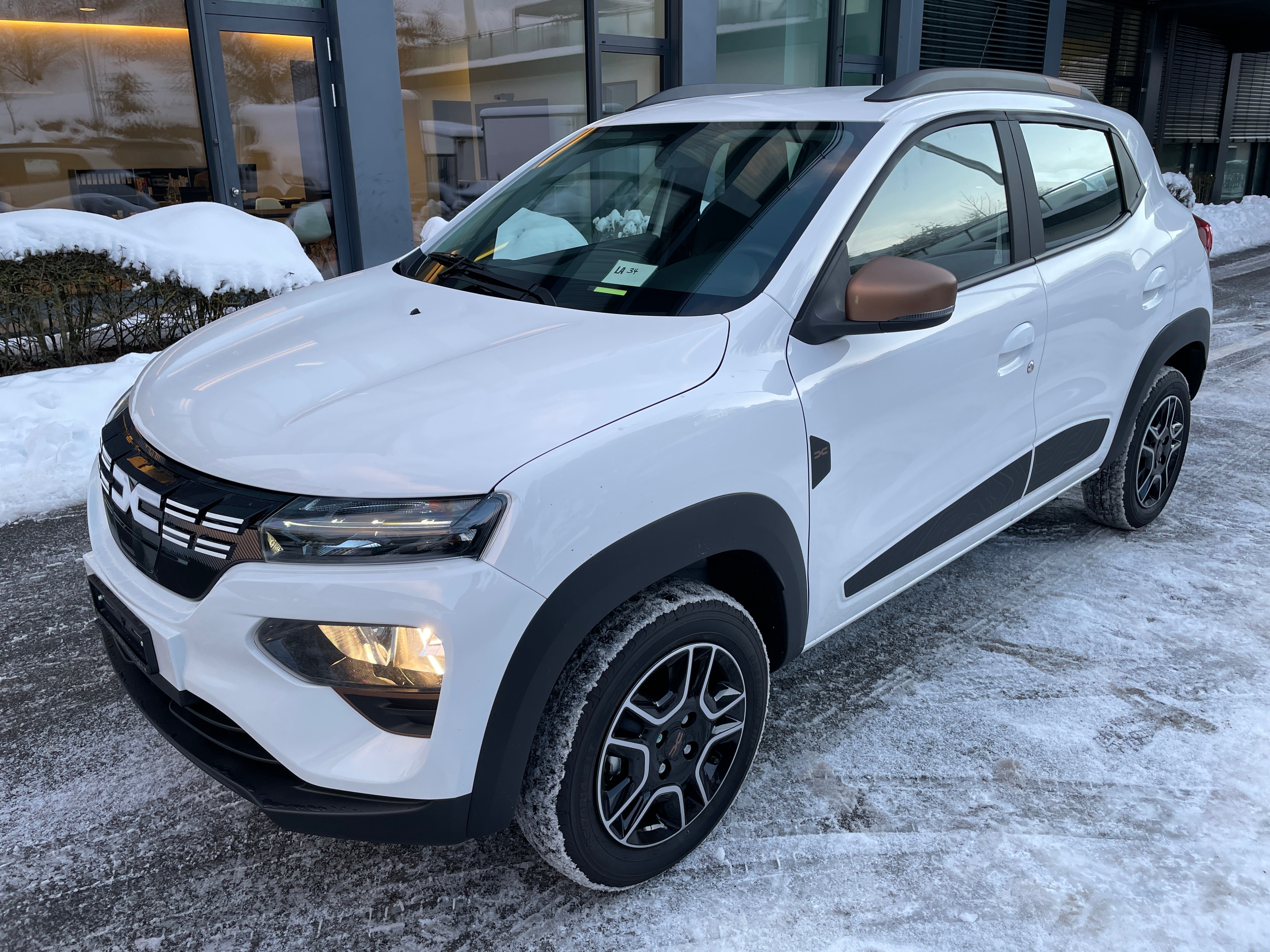 DACIA Spring 27 kWh Electric 65 Extreme mit CCS-Schnelllader