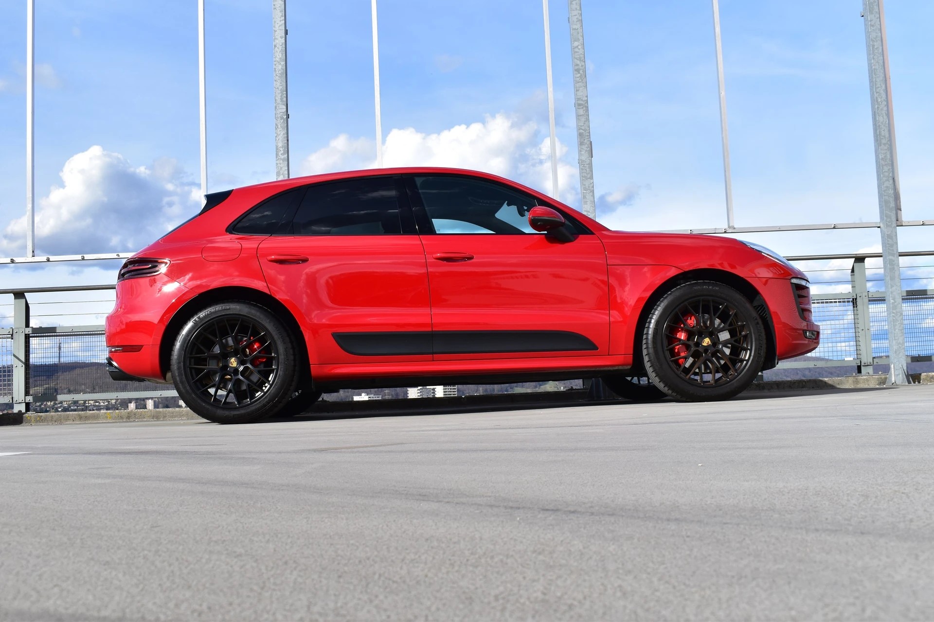 PORSCHE MACAN GTS BLACK PDK l 360 PS