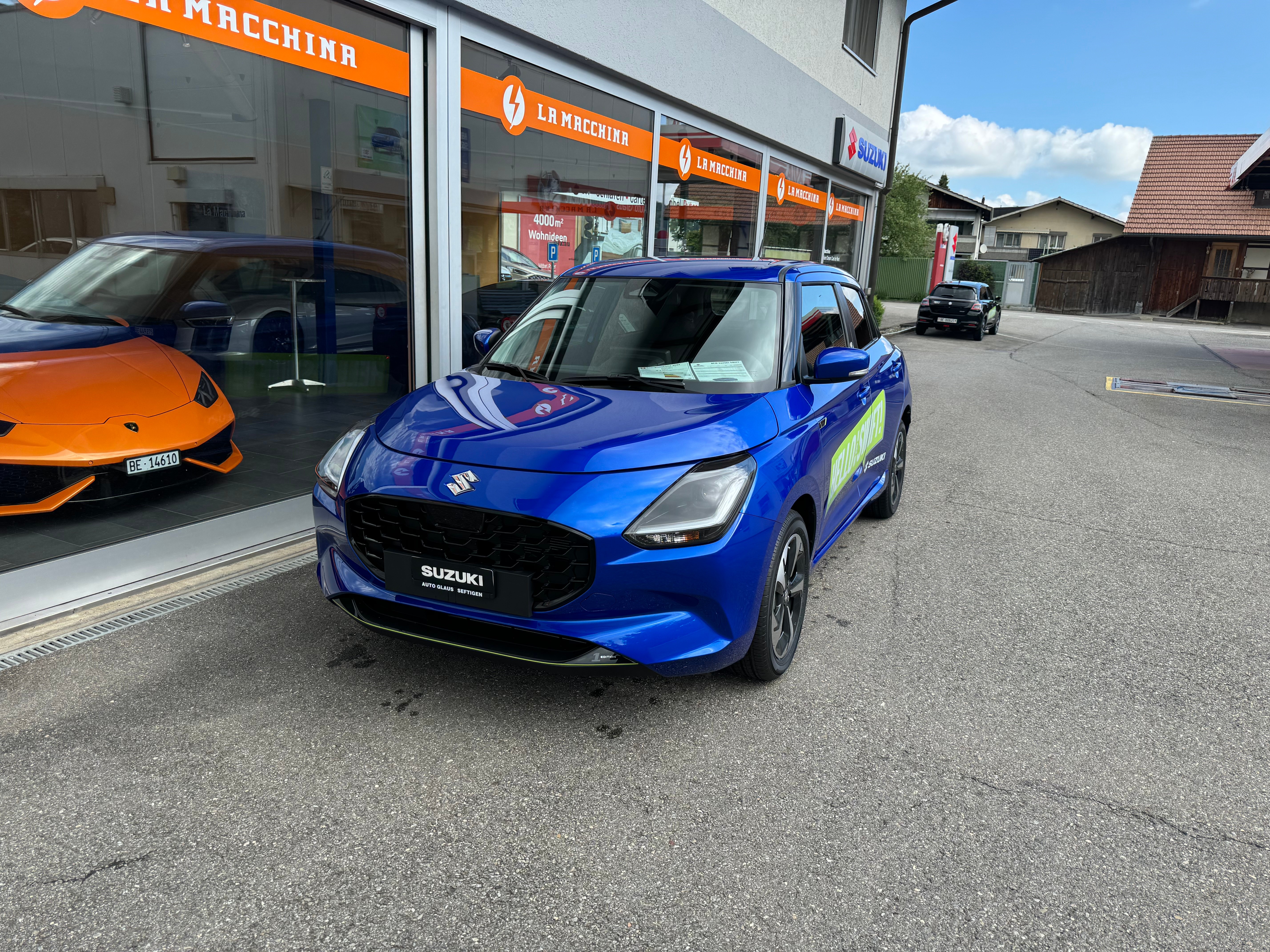 SUZUKI Swift 1.2 1st Edition Top Hybrid CVT