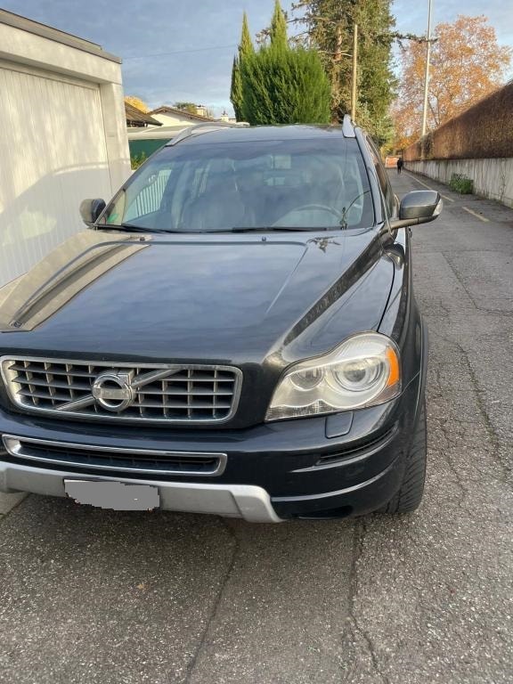 VOLVO XC90 D5 AWD Momentum Geartronic