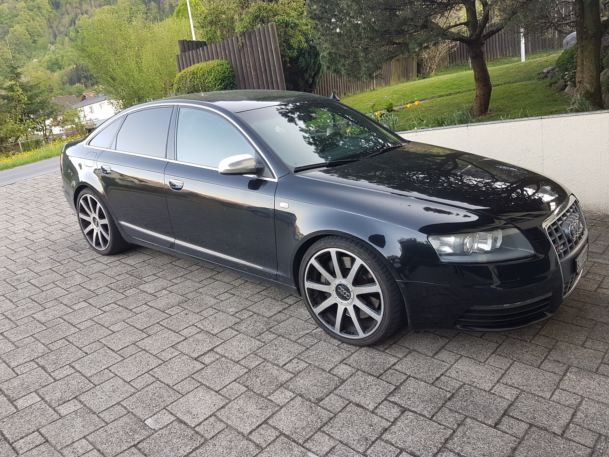 AUDI S6 5.2 V10 quattro tiptronic