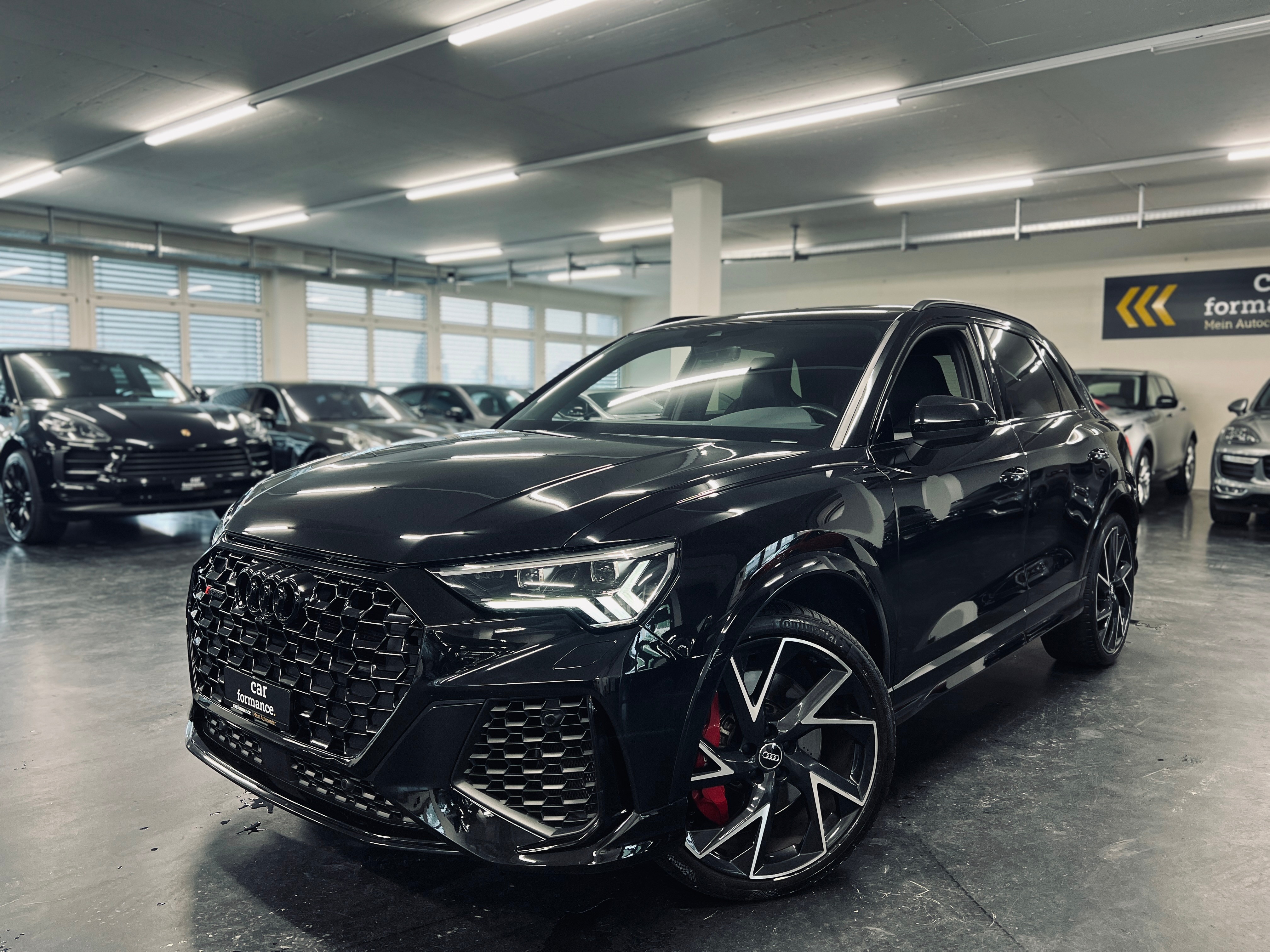 AUDI RS Q3 2.5 TFSI quattro S-Tronic