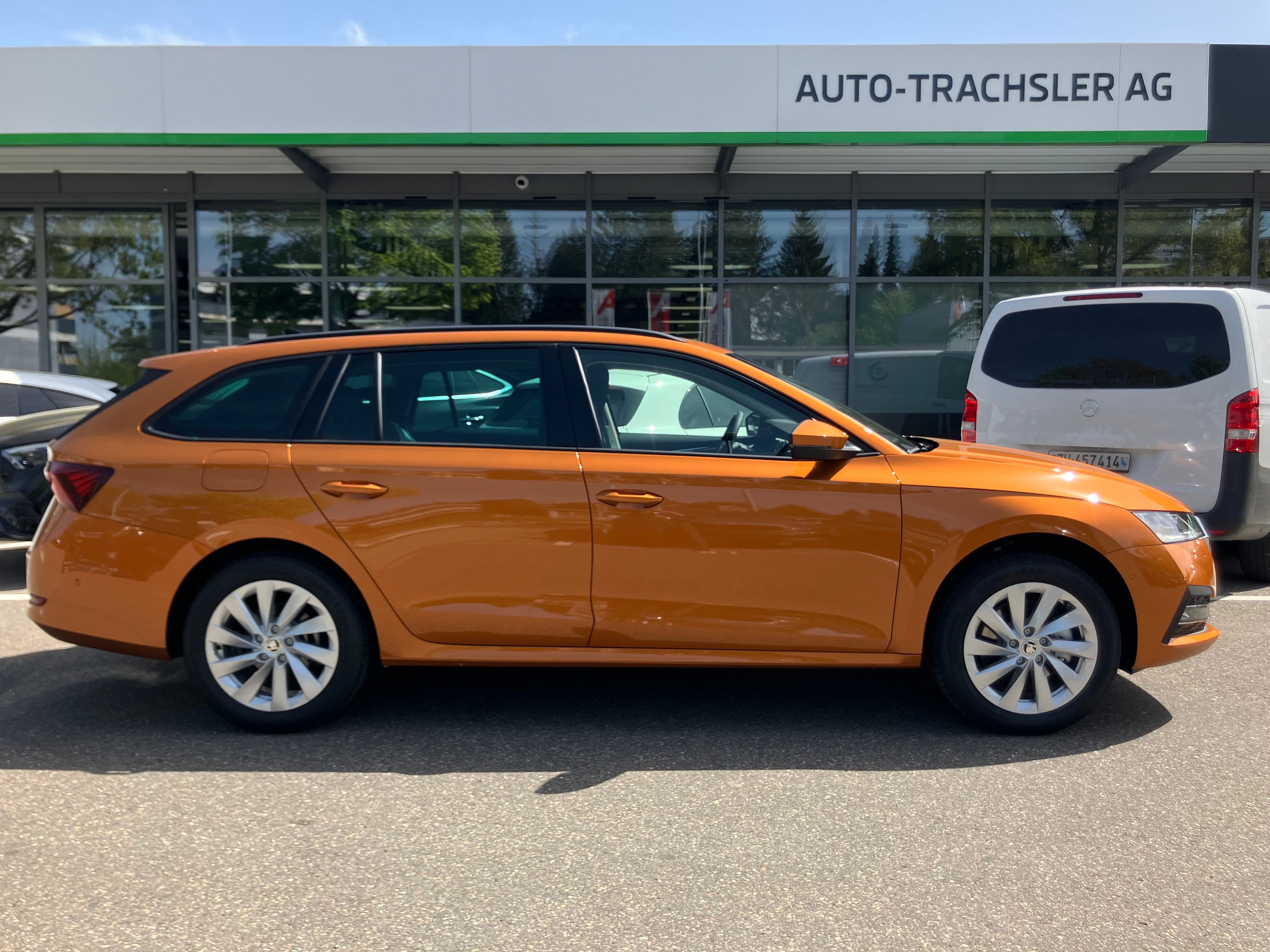 SKODA Octavia Combi 2.0 TSI Style DSG 4x4