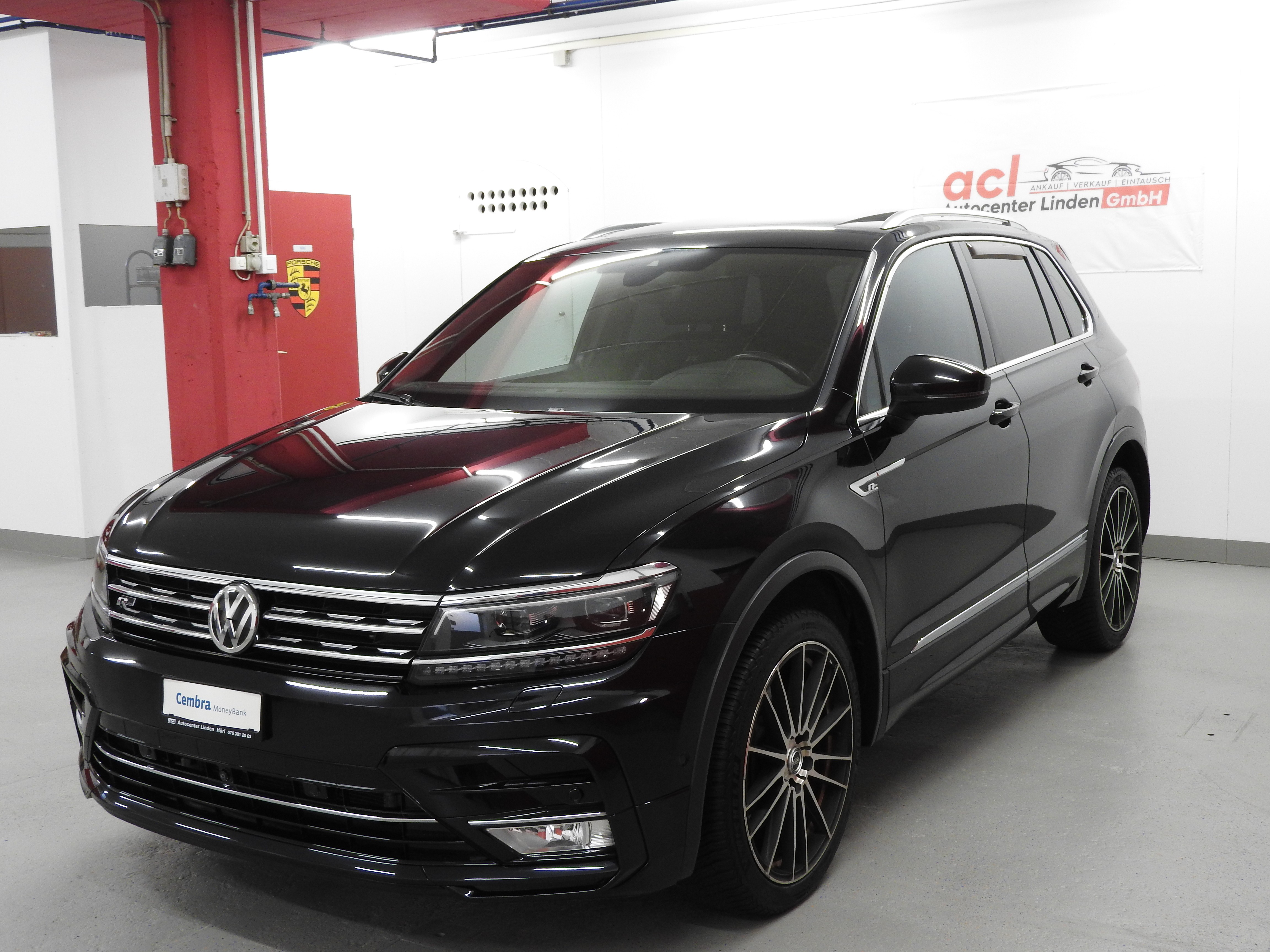 VW Tiguan 2.0TSI Highline R-Line 4Motion DSG, voller Ausstattung, Leder, ACC, 360°Kamera, Abstandregler, Head-up Display uvm...