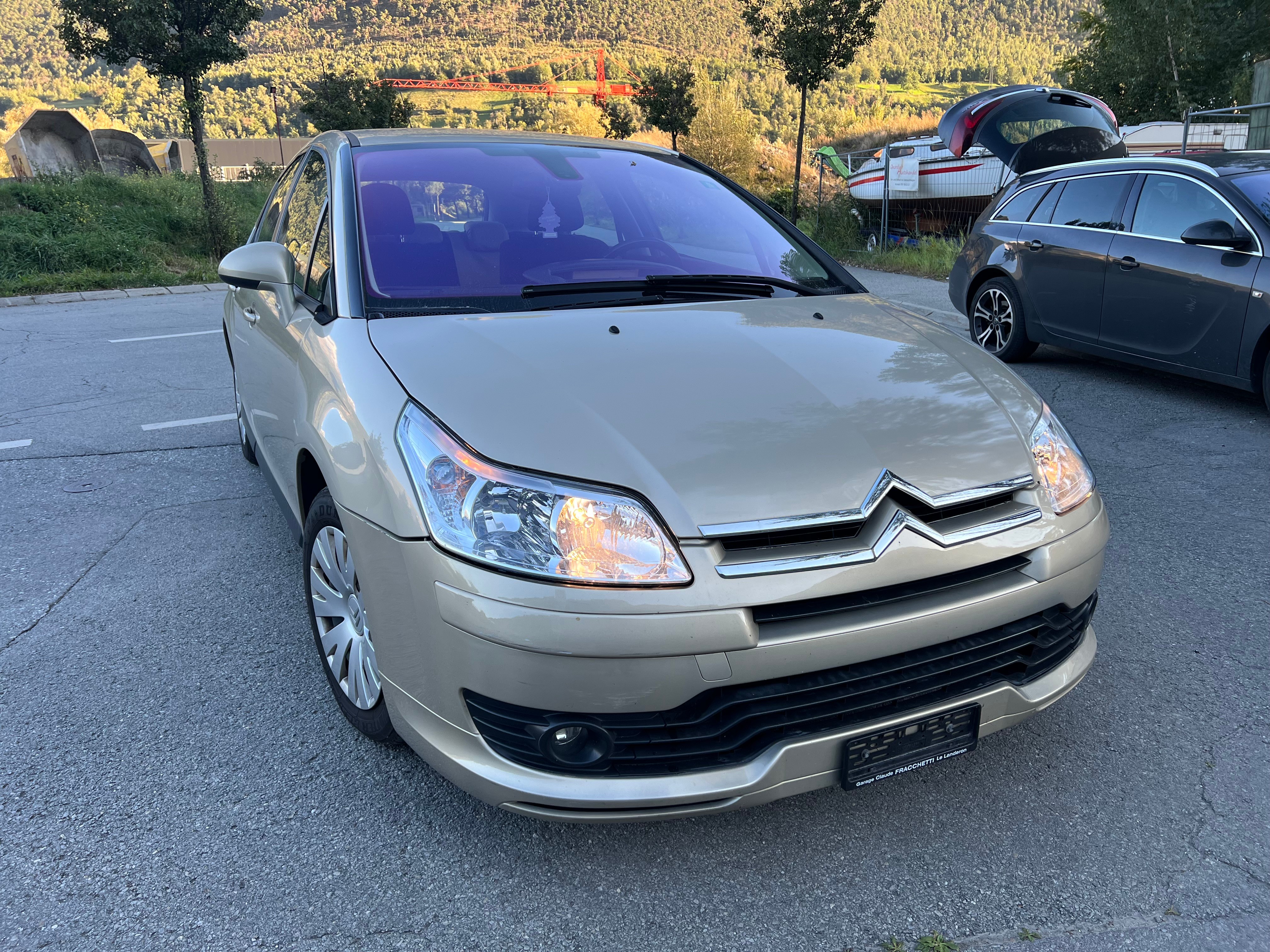 CITROEN C4 Berline 1.6i 16V SX