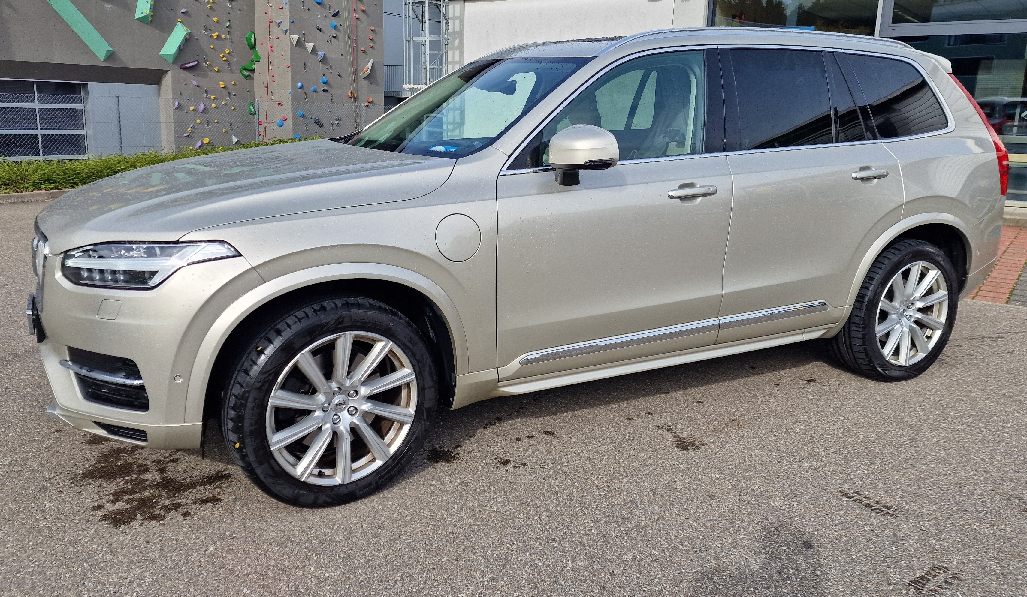 VOLVO XC90 T8 AWD INSCRIPTION