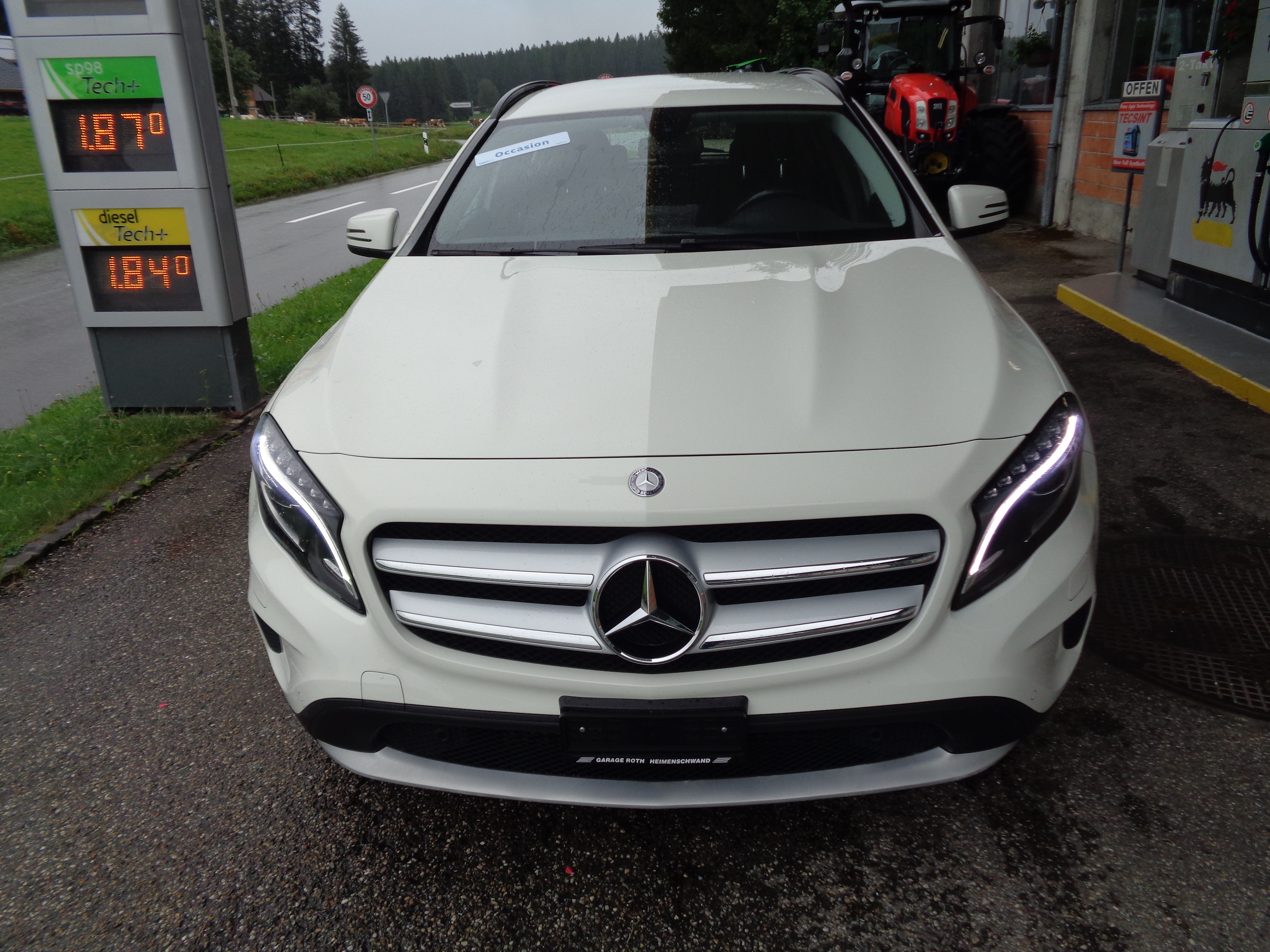 MERCEDES-BENZ GLA 250 Style 4Matic 7G-DCT