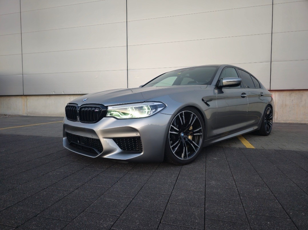 BMW M5 xDrive Drivelogic